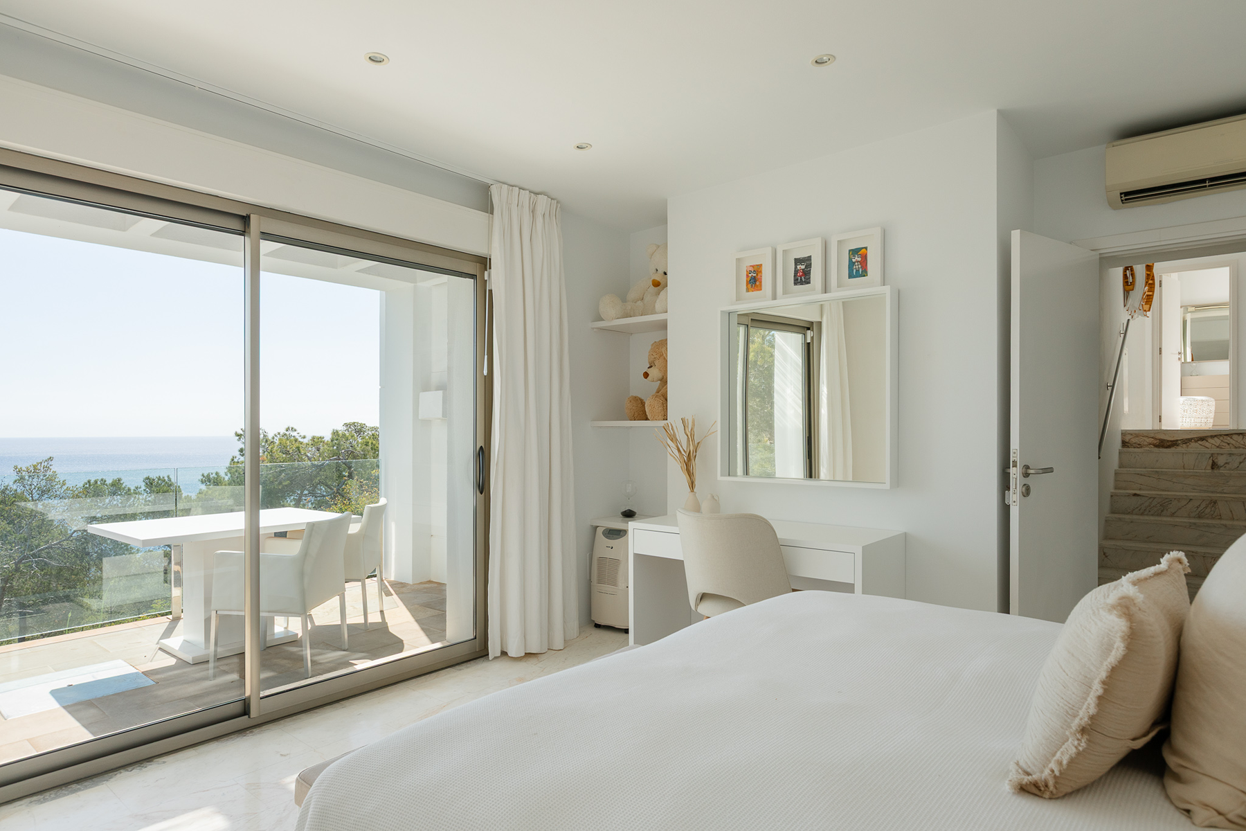  Mediterranean villa with sea views in Ibiza - 物件實景