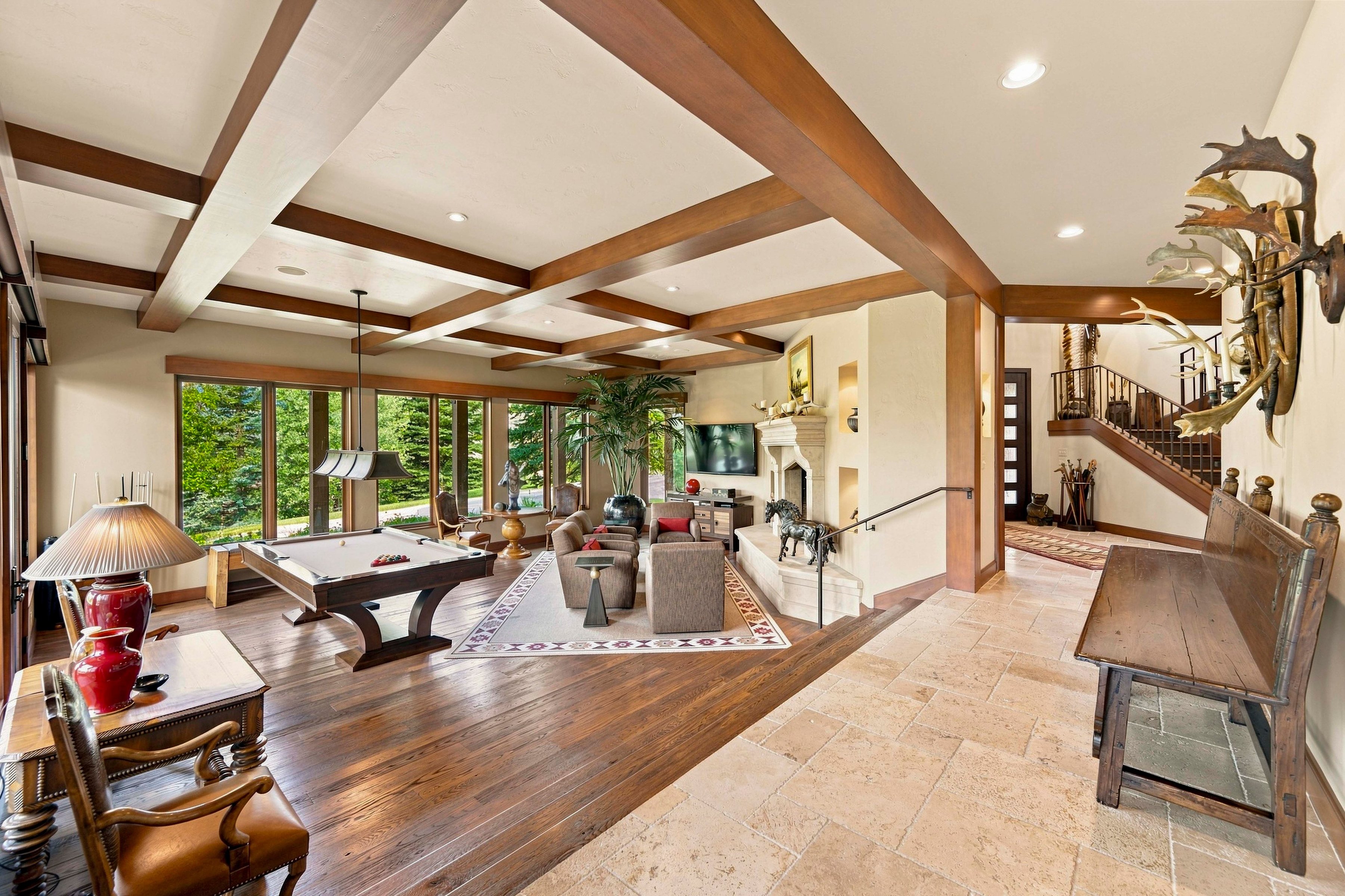  Nothing Compares to an Exquisite Bigwood Residence - 物件實景