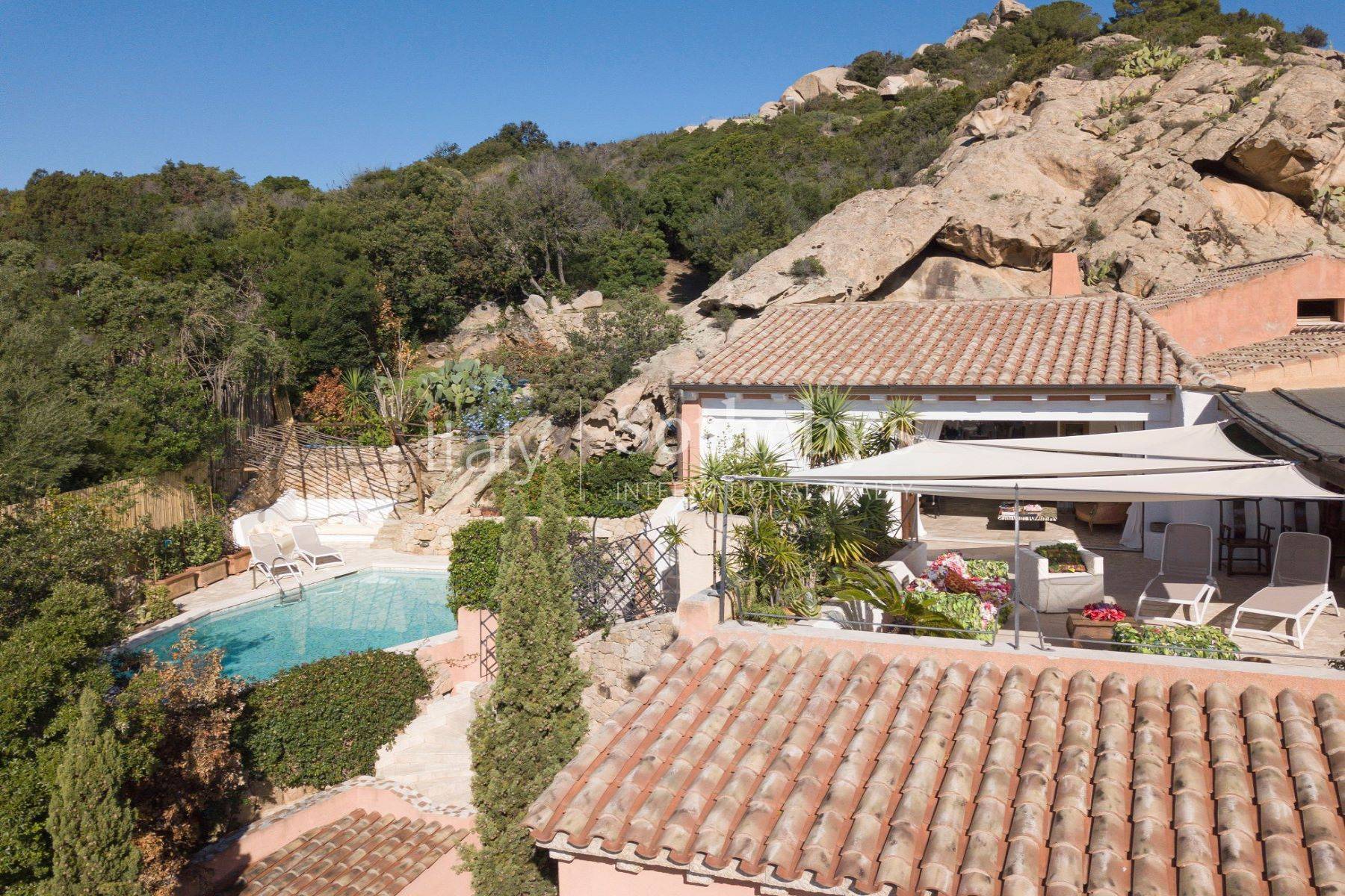  Beautiful turnkey villa with a scenic 180 degrees view - 物件實景