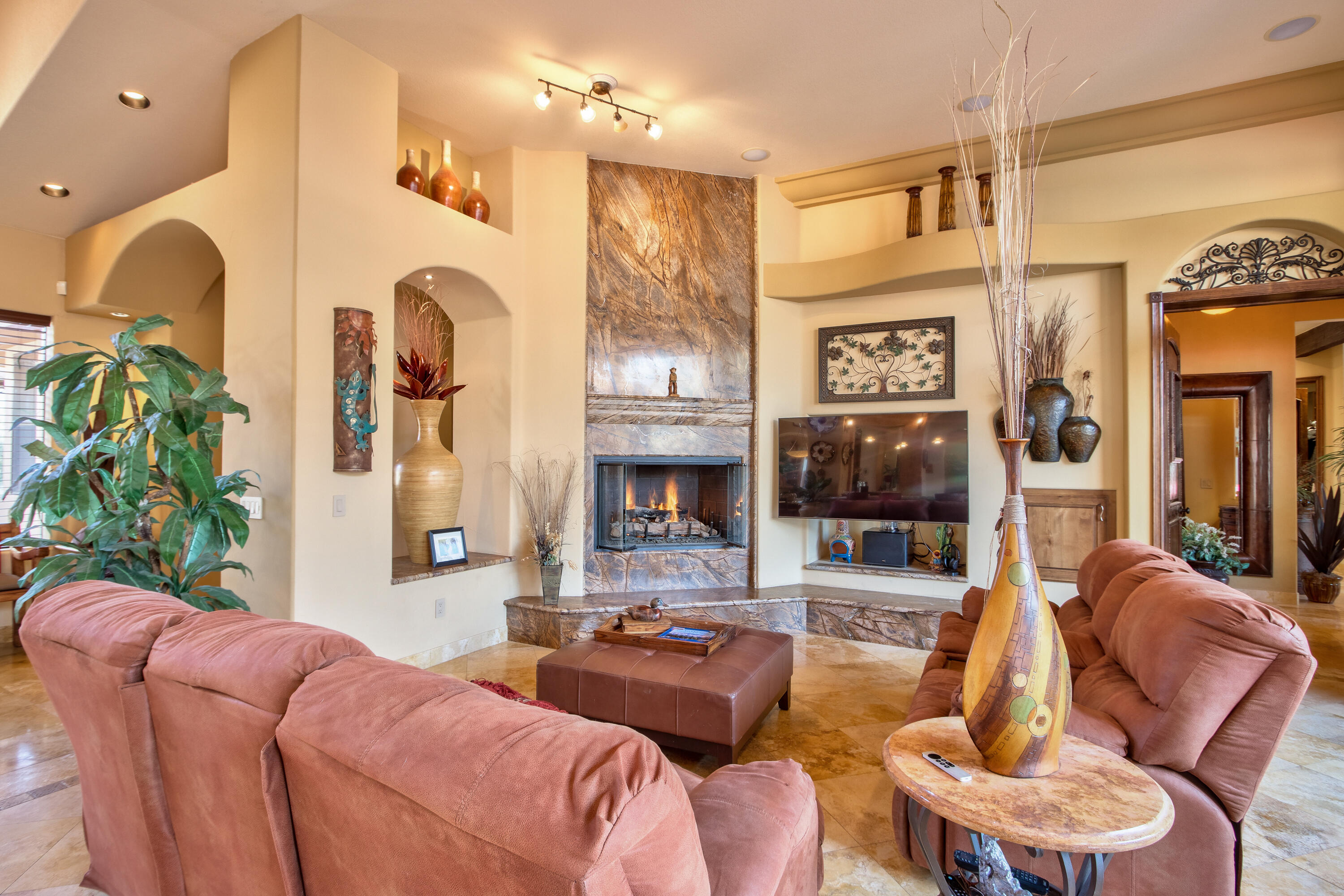 La Quinta, California, 92253, United States, 4 Bedrooms Bedrooms, ,4 BathroomsBathrooms,Residential,For Sale,1940947