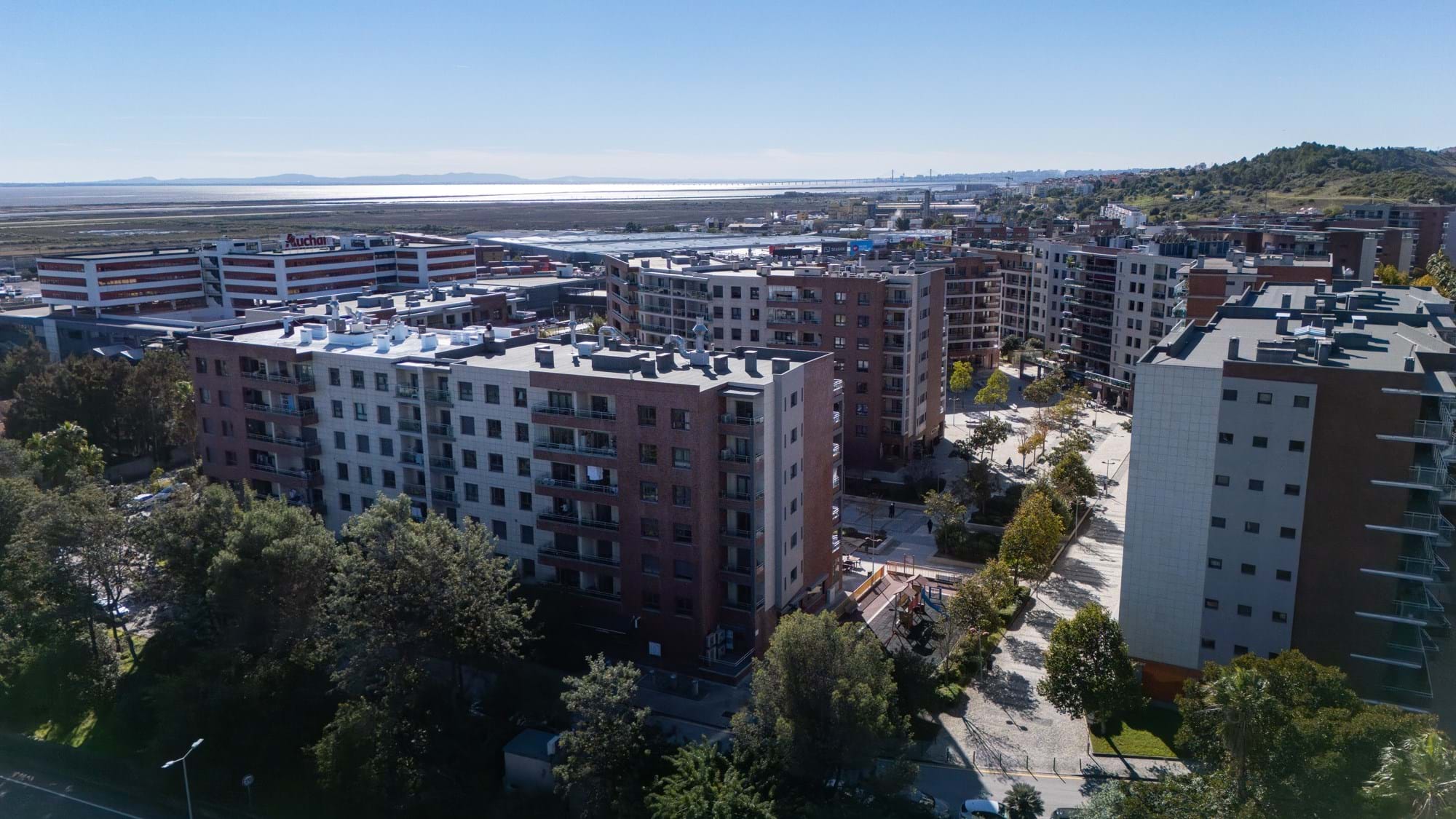 Vila Franca de Xira, Lisbon, 2615-399, PT, 3 Bedrooms Bedrooms, ,2 BathroomsBathrooms,Residential,For Sale,1999815