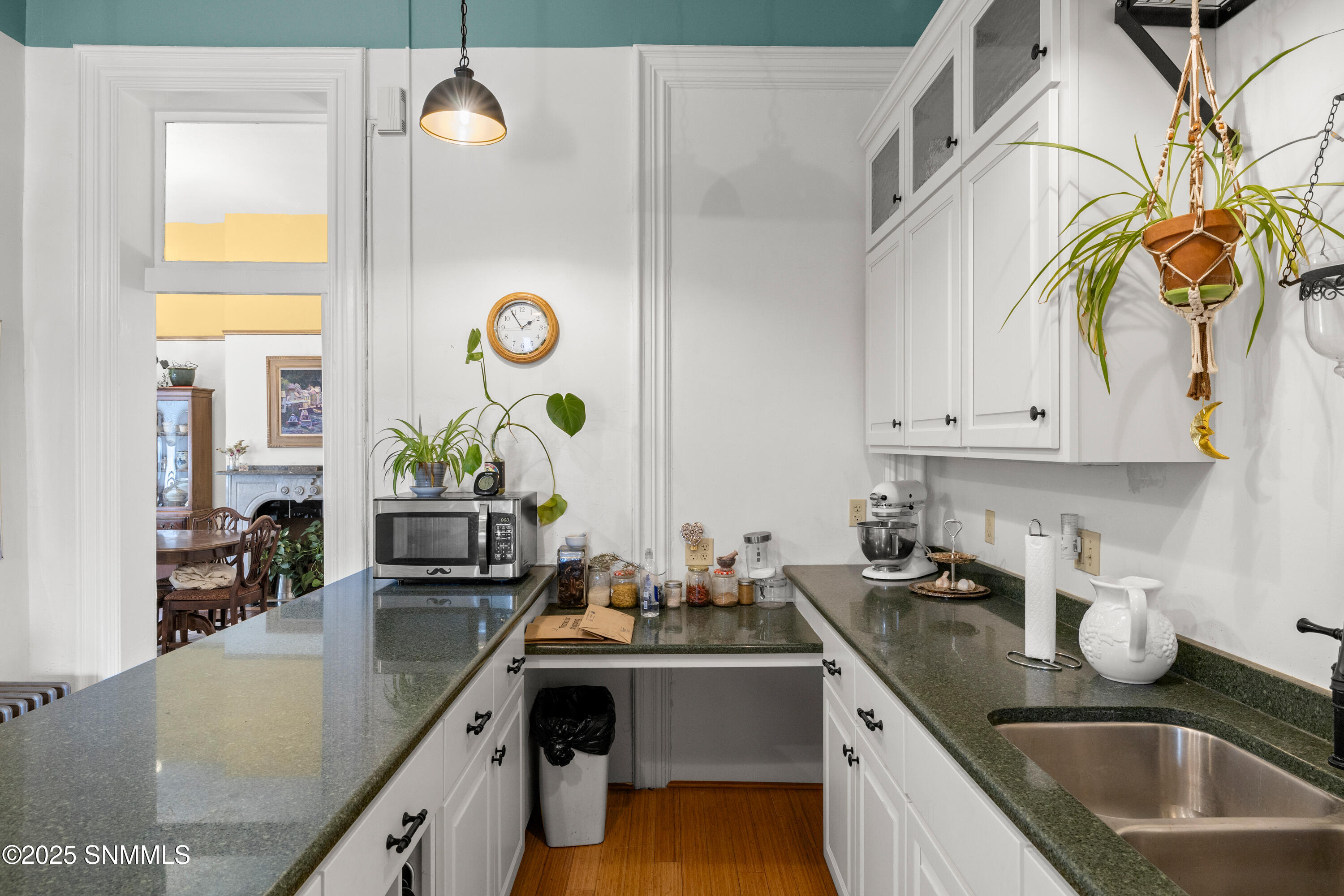 Silver City, New Mexico, 88061, United States, 5 Bedrooms Bedrooms, ,6 BathroomsBathrooms,Residential,For Sale,1986302