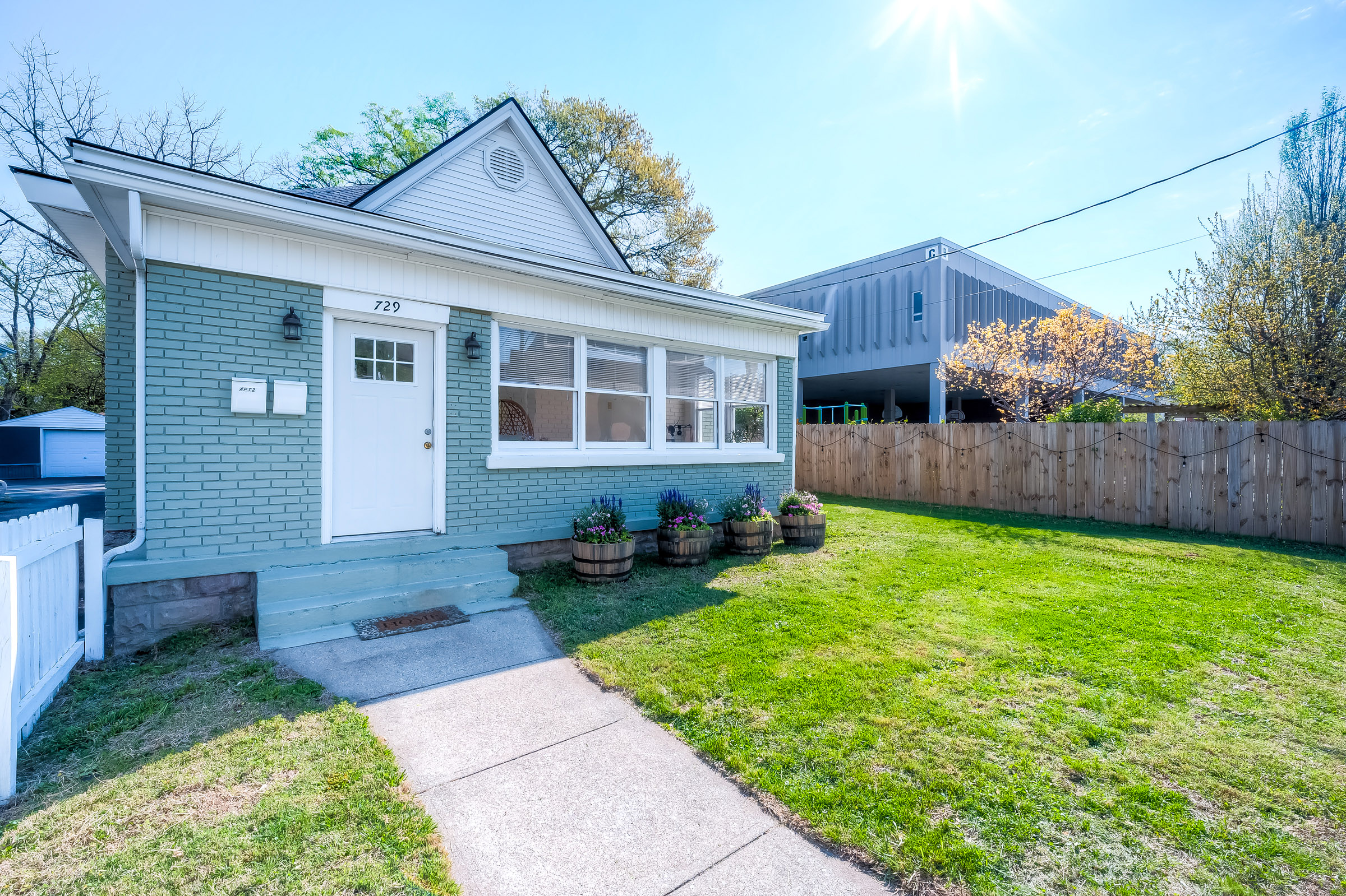  729 Hambrick Avenue - 物件實景
