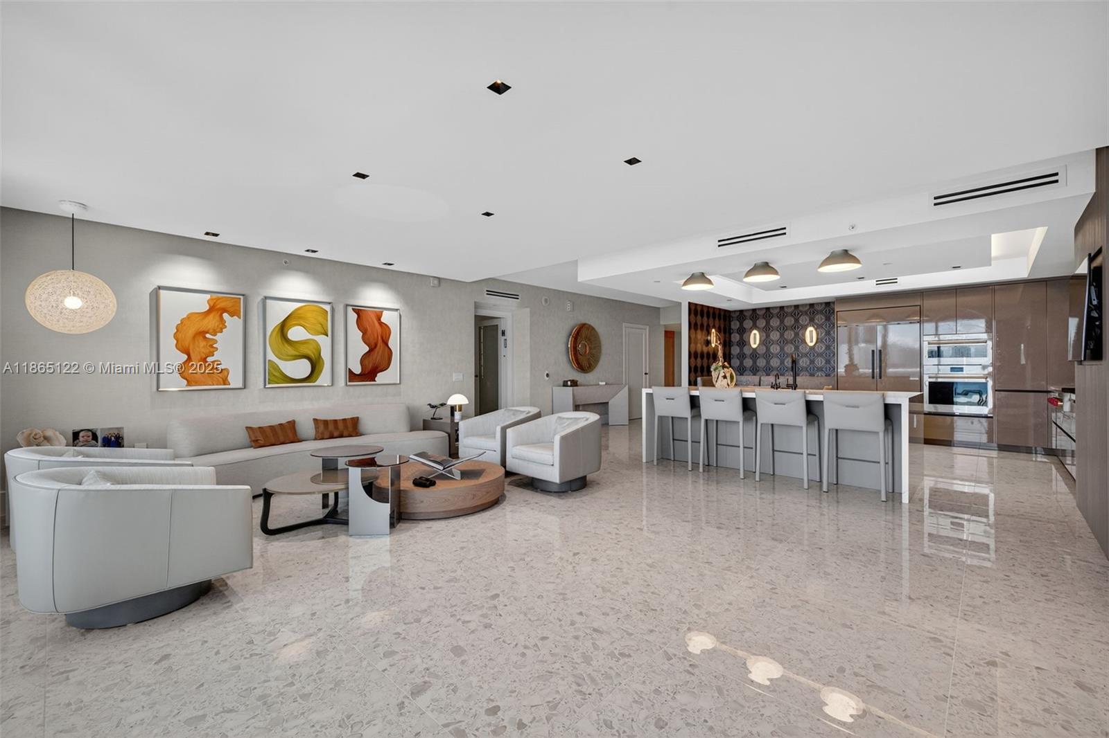 Aventura, Florida, 33160, United States, 3 Bedrooms Bedrooms, ,4 BathroomsBathrooms,Residential,For Sale,1942054