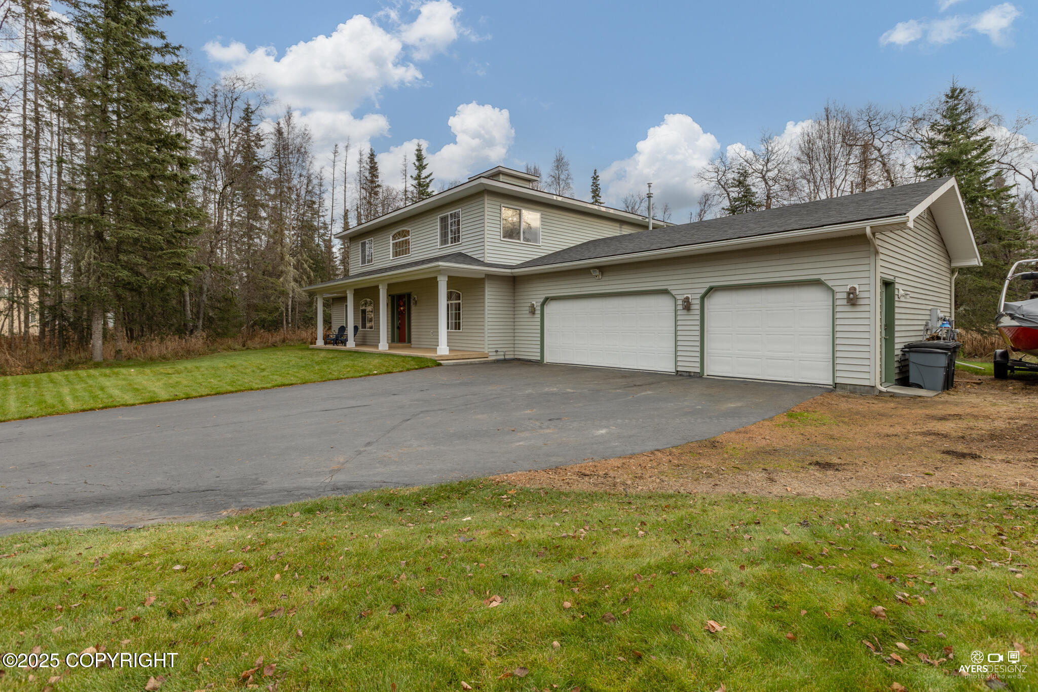 Soldotna, Alaska, 99669, United States, 4 Bedrooms Bedrooms, ,3 BathroomsBathrooms,Residential,For Sale,1981702