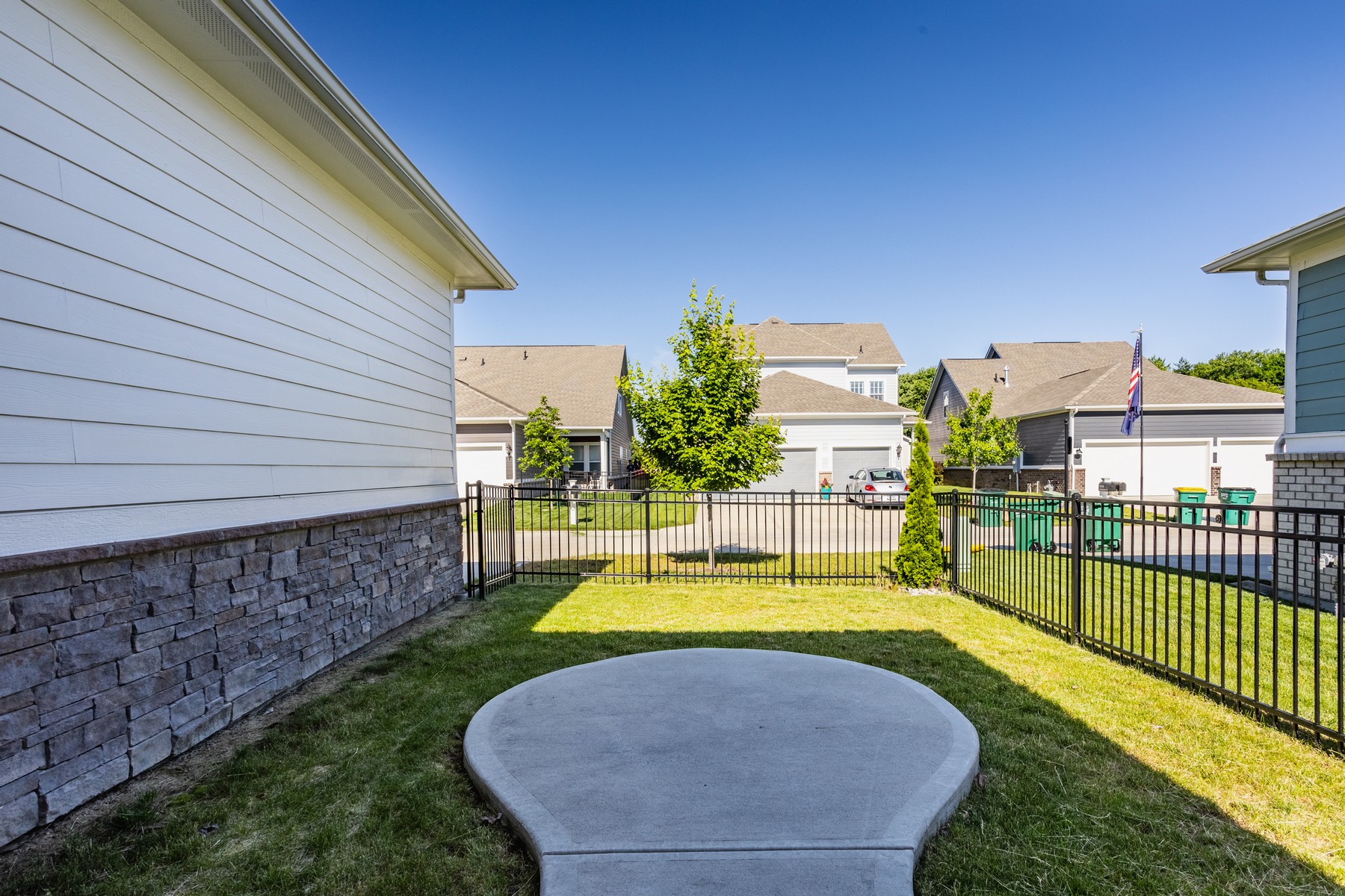  Easy Living in Sought After Westfield Neighborhood - 物件實景