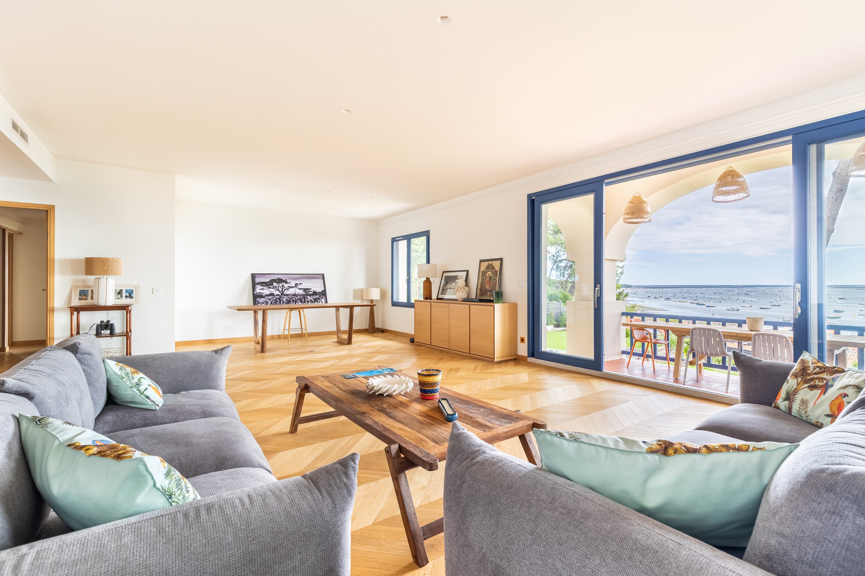  CAP FERRET  PENINSULA - FULLY RENOVATED VILLA WITH PANORAMIC VIEW ONTO THE BASIN - 物件實景