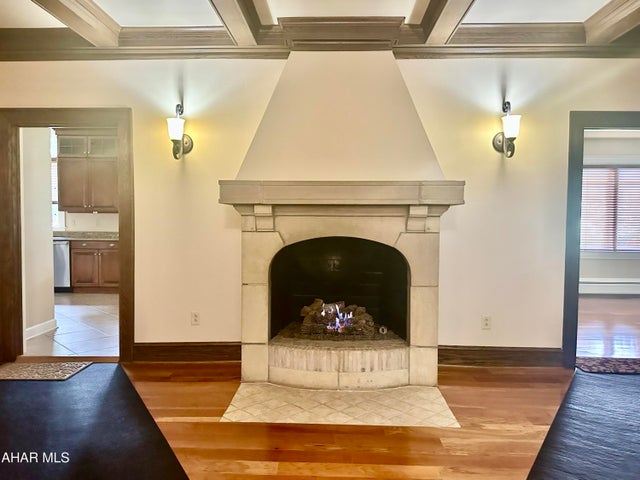 Altoona, Pennsylvania, 16602, United States, 4 Bedrooms Bedrooms, ,4 BathroomsBathrooms,Residential,For Sale,1826660