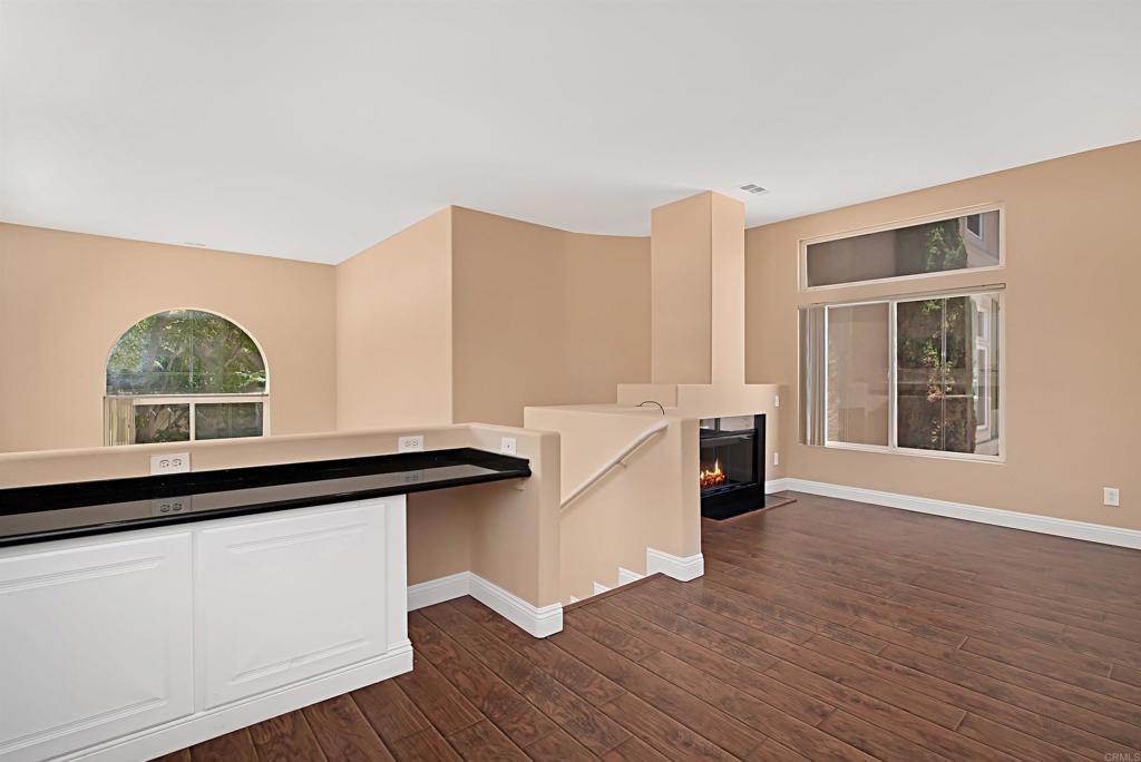 San Diego, California, 92130, United States, 4 Bedrooms Bedrooms, ,4 BathroomsBathrooms,Residential,For Sale,1885282