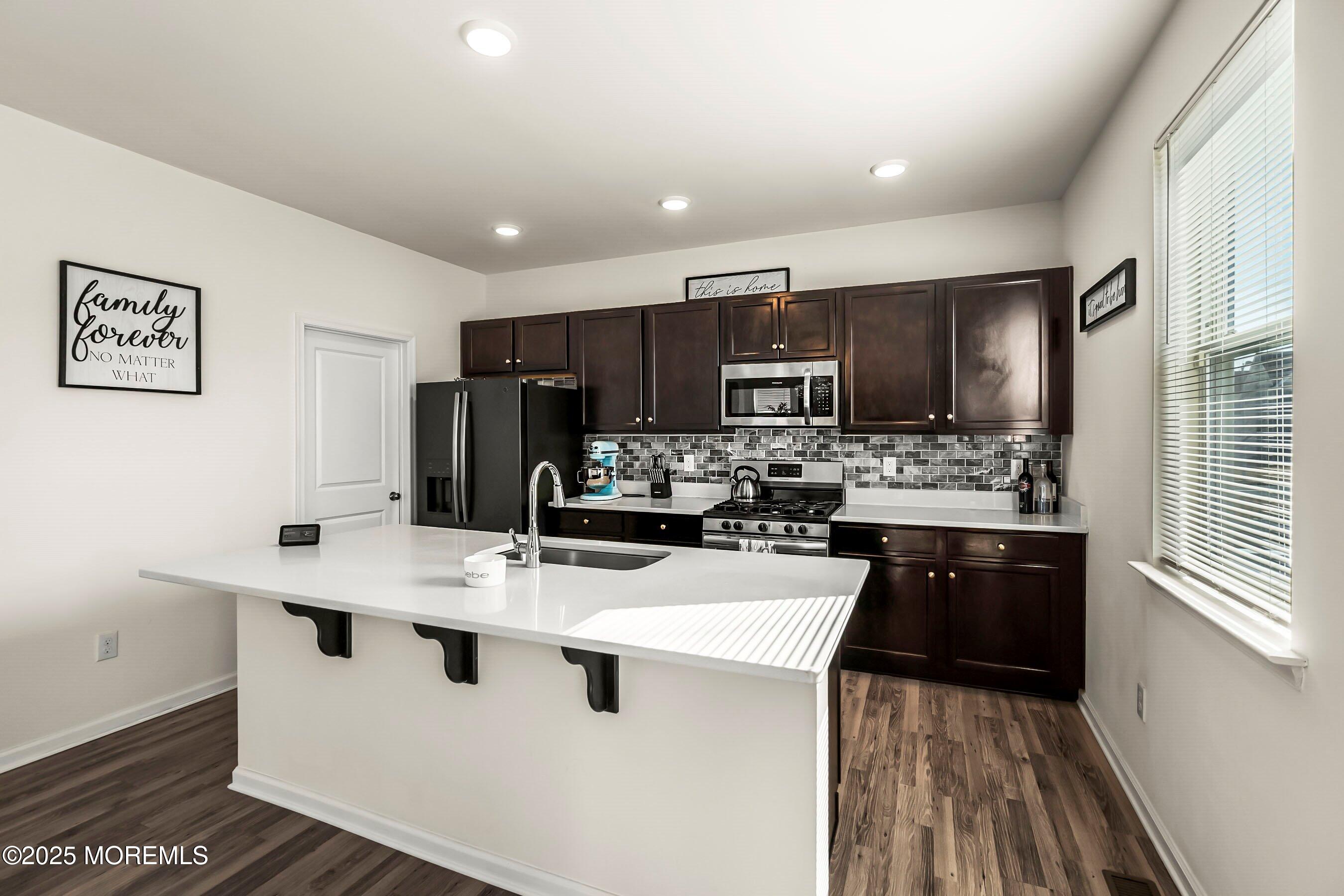 Barnegat, New Jersey, 08005, United States, 4 Bedrooms Bedrooms, ,4 BathroomsBathrooms,Residential,For Sale,1910502
