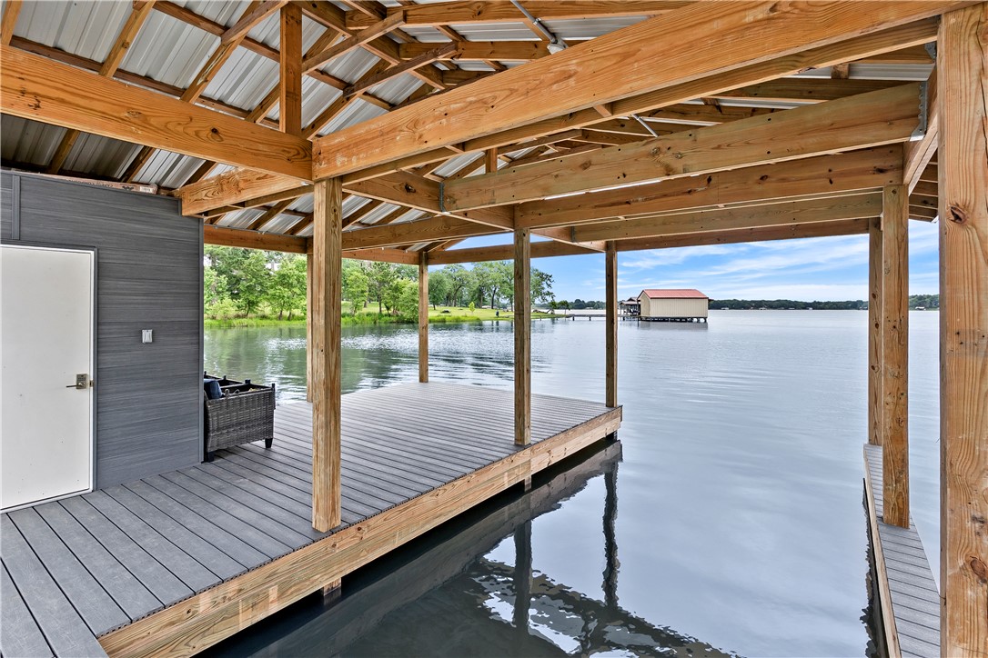 Franklin, Texas, 77856, United States, 2 Bedrooms Bedrooms, ,1 BathroomBathrooms,Residential,For Sale,1846956