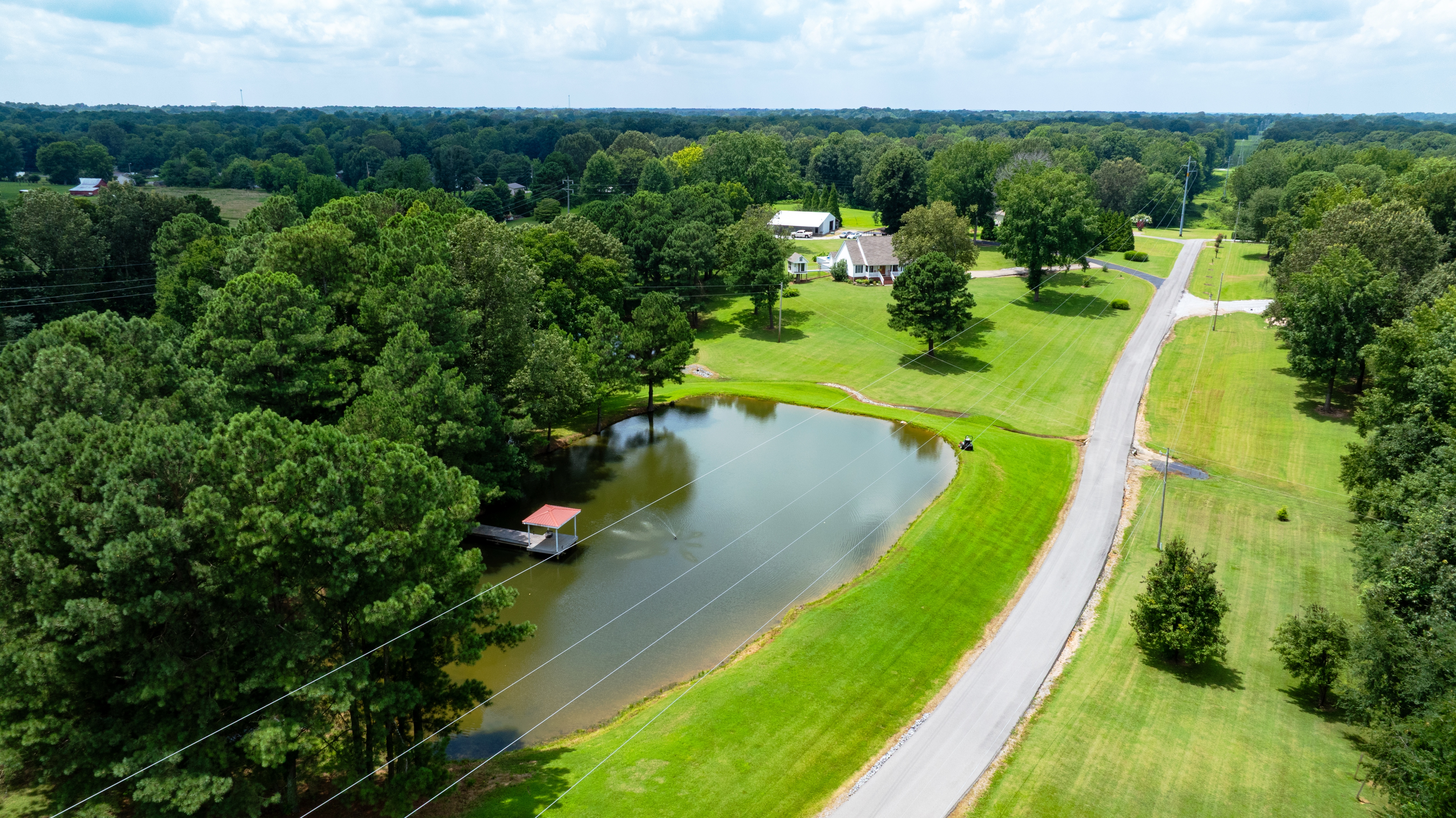 Paducah, Kentucky, 42003, United States, 4 Bedrooms Bedrooms, ,2 BathroomsBathrooms,Residential,For Sale,1974262