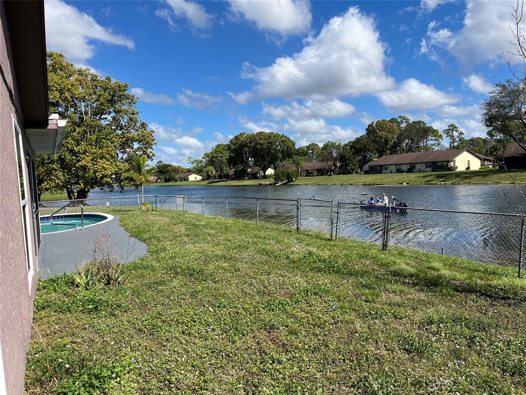 Royal Palm Beach, Florida, 33411, United States, 3 Bedrooms Bedrooms, ,2 BathroomsBathrooms,Residential,For Sale,1743350