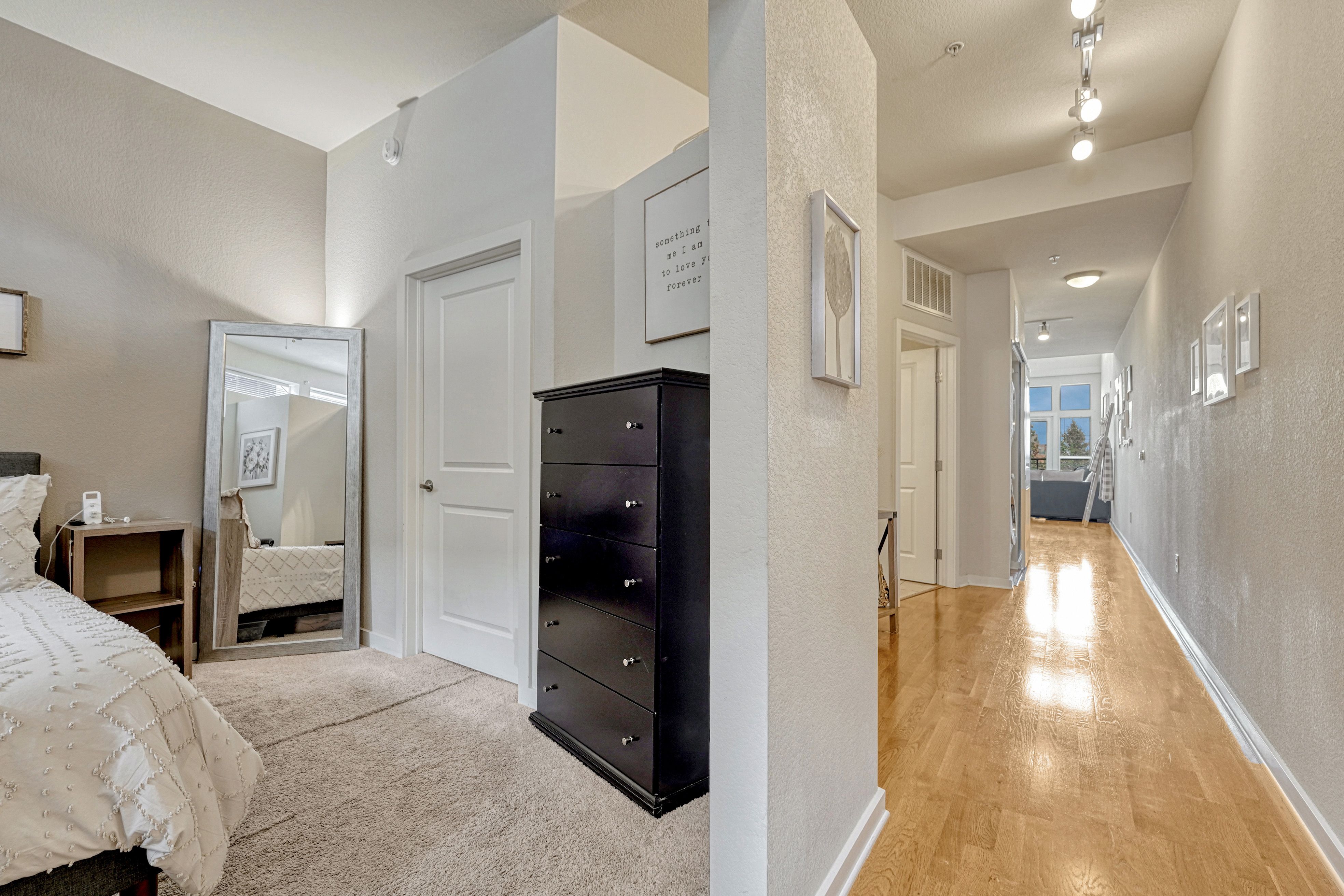  Welcome to The Lofts at Belmar - 物件實景