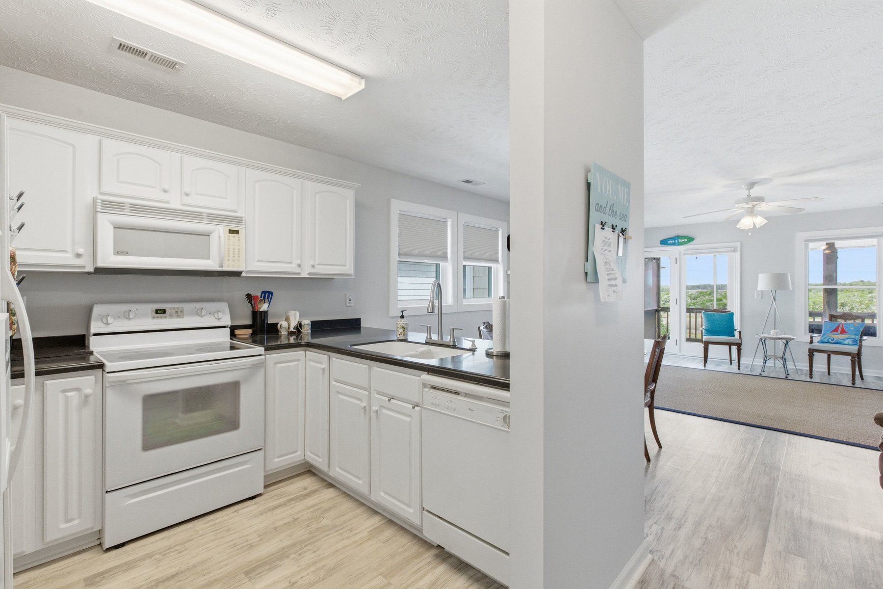  105 A Bay Drive, Surf City, NC 28445 - 物件實景
