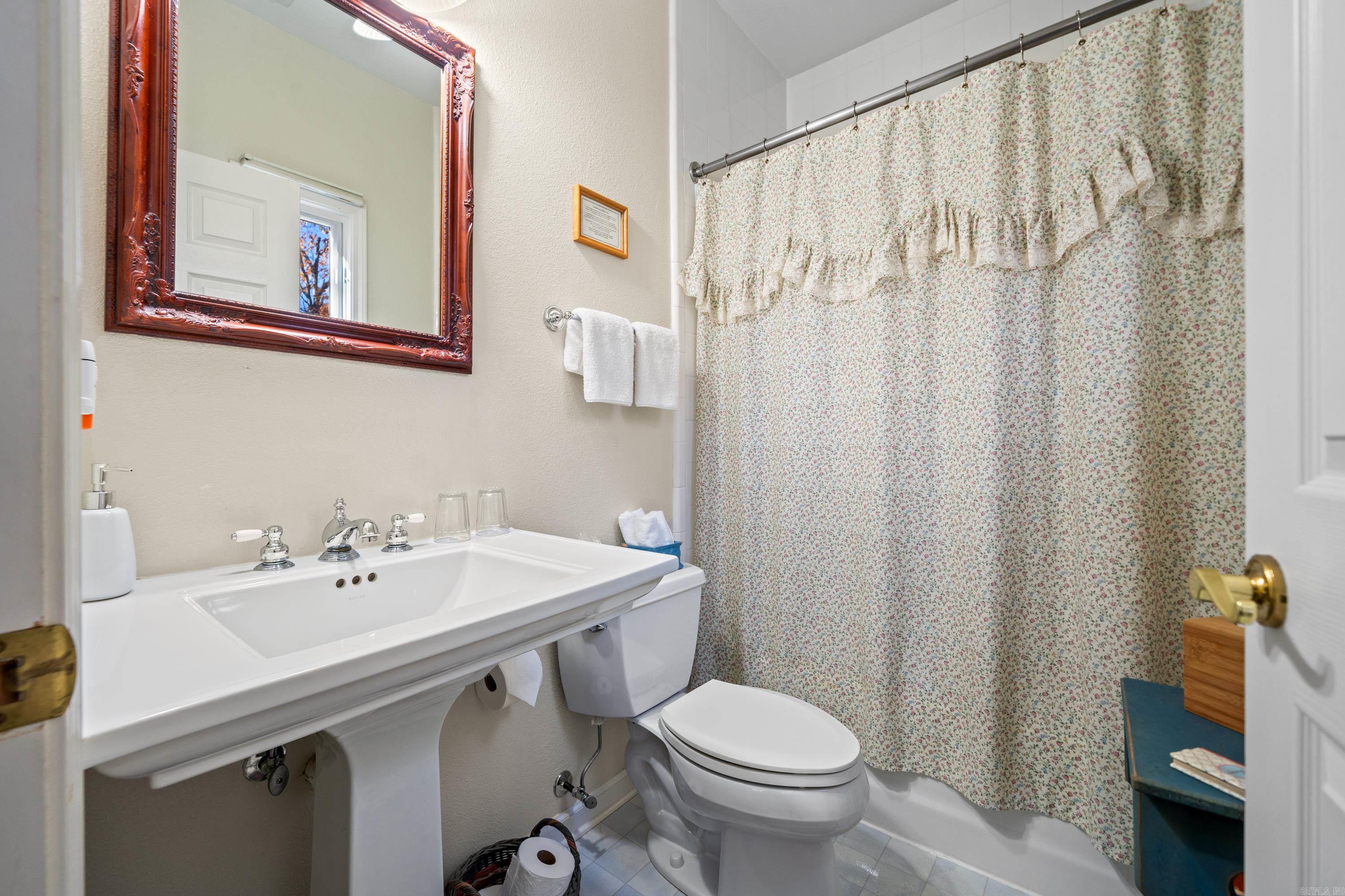 Jessieville, Arkansas, 71949, United States, 10 Bedrooms Bedrooms, ,11 BathroomsBathrooms,Residential,For Sale,2008593