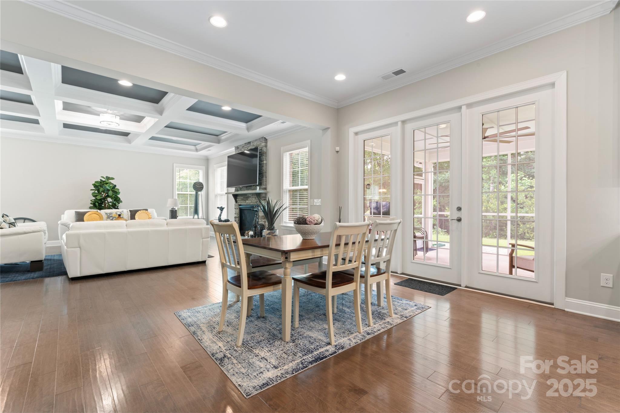 Fort Mill, South Carolina, 29707, United States, 5 Bedrooms Bedrooms, ,6 BathroomsBathrooms,Residential,For Sale,1982874