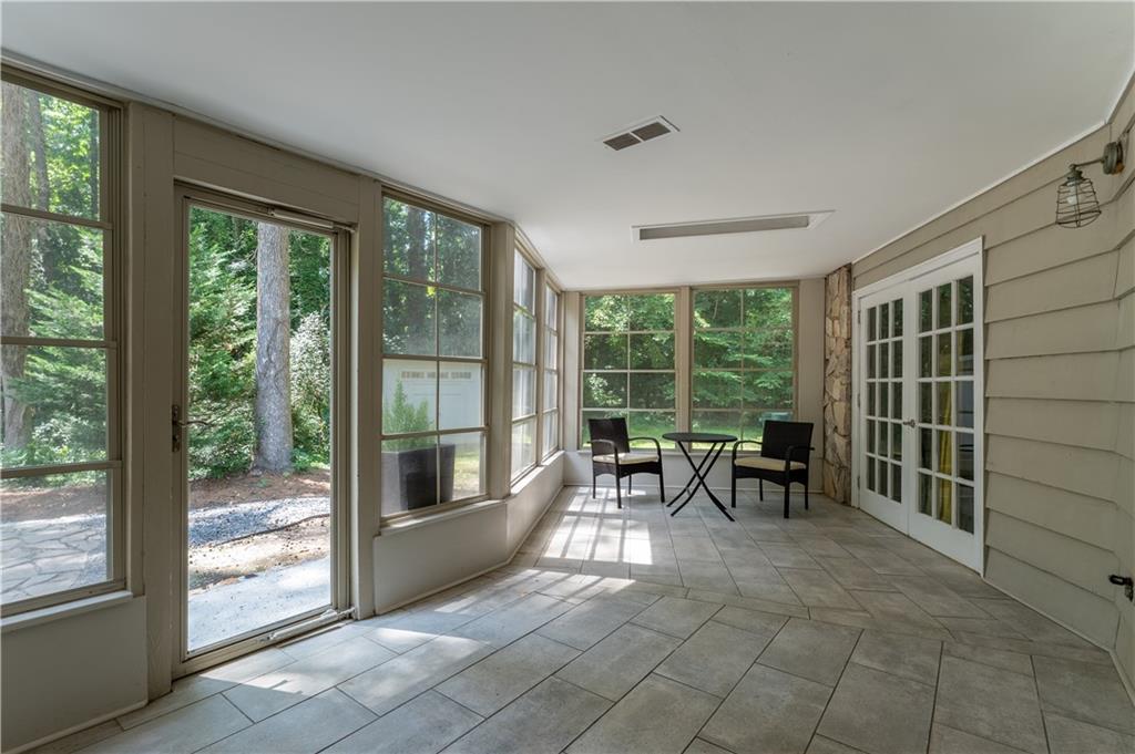 Smyrna, Georgia, 30082, United States, 4 Bedrooms Bedrooms, ,3 BathroomsBathrooms,Residential,For Sale,1933423