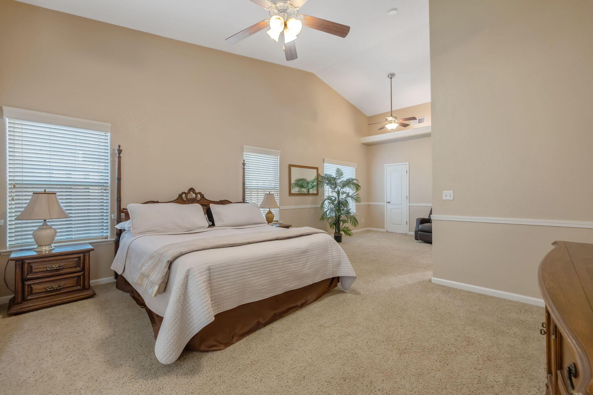 Visalia, California, 93291, United States, 3 Bedrooms Bedrooms, ,2 BathroomsBathrooms,Residential,For Sale,2013807