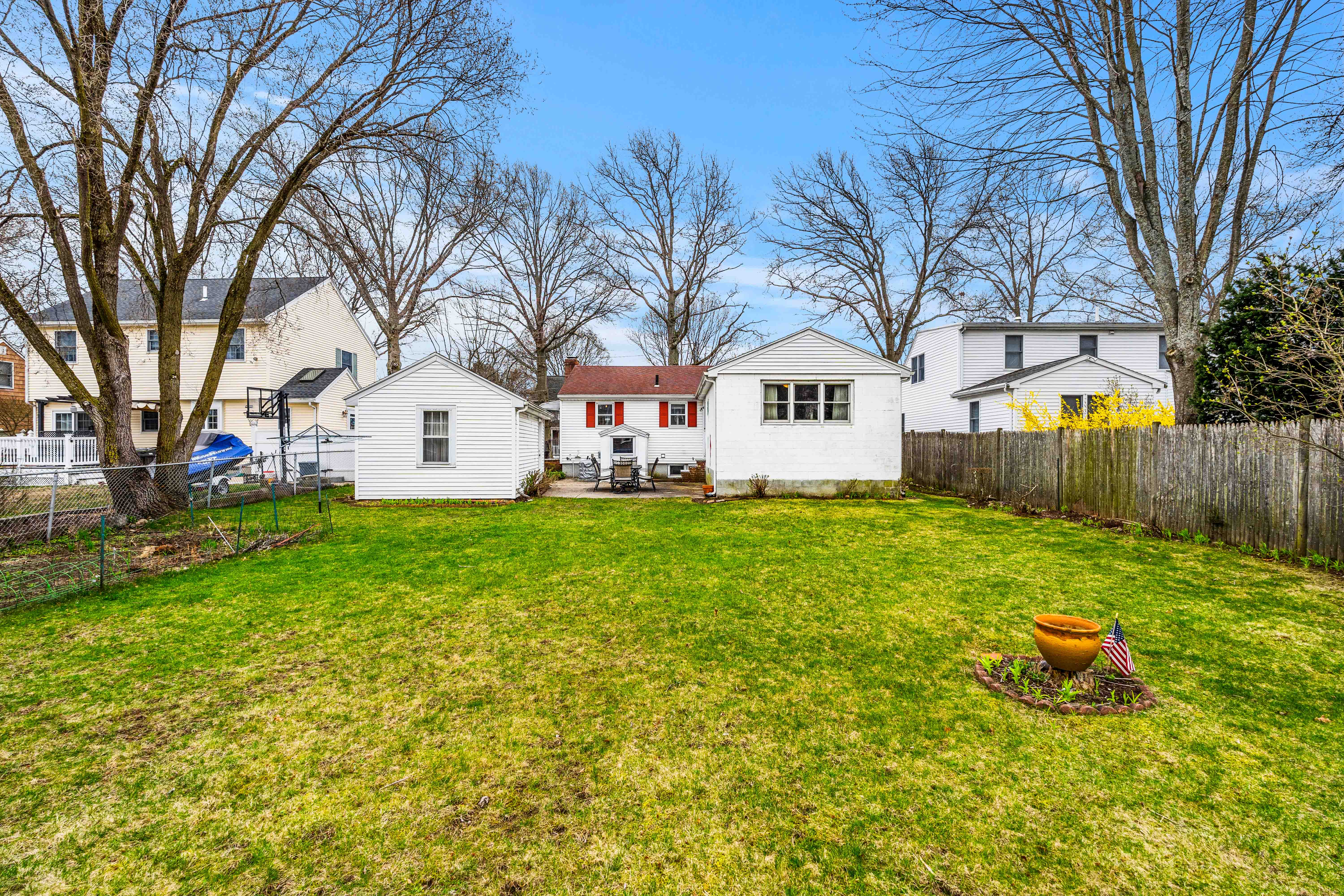  11 Arnold Road, Peabody, MA, 01960 - 物件實景