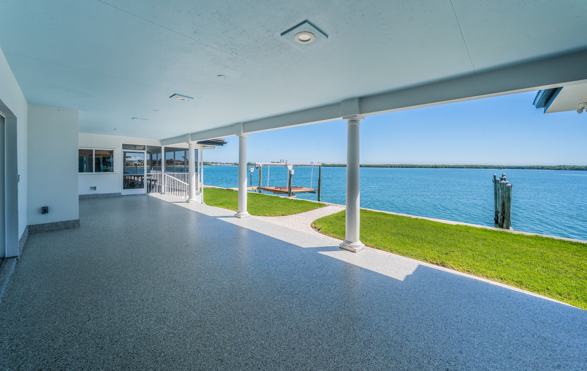 St Petersburg, Florida, 33715, United States, 4 Bedrooms Bedrooms, ,6 BathroomsBathrooms,Residential,For Sale,1978713