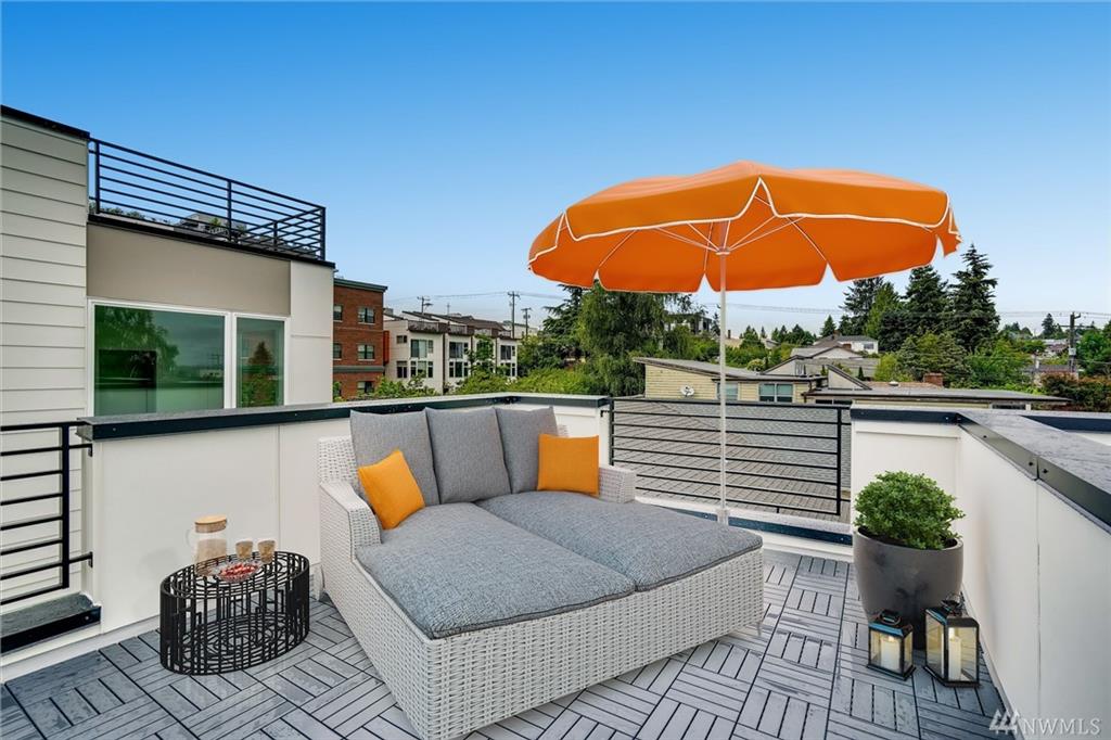 4520 41st Ave SW A, Seattle, Washington, 98116, United States, 2 Bedrooms Bedrooms, ,2 BathroomsBathrooms,Residential,For Sale,4520 41st Ave SW A,1610853