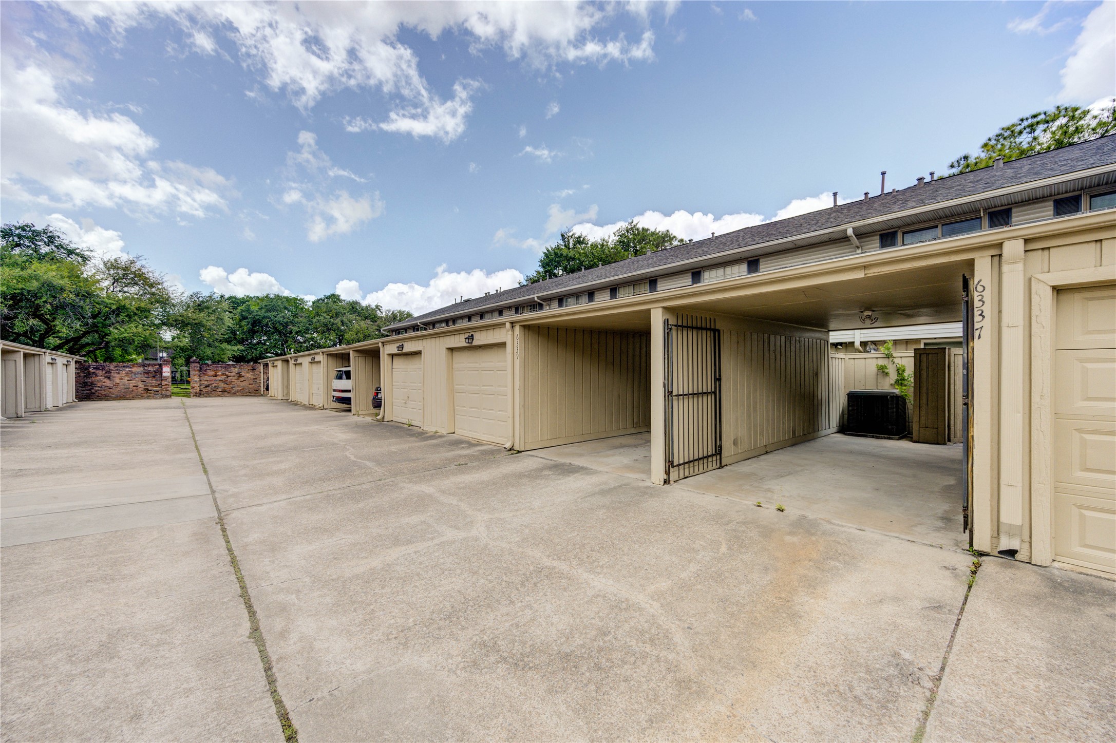  6337 Briar Rose Drive #145 - 物件實景