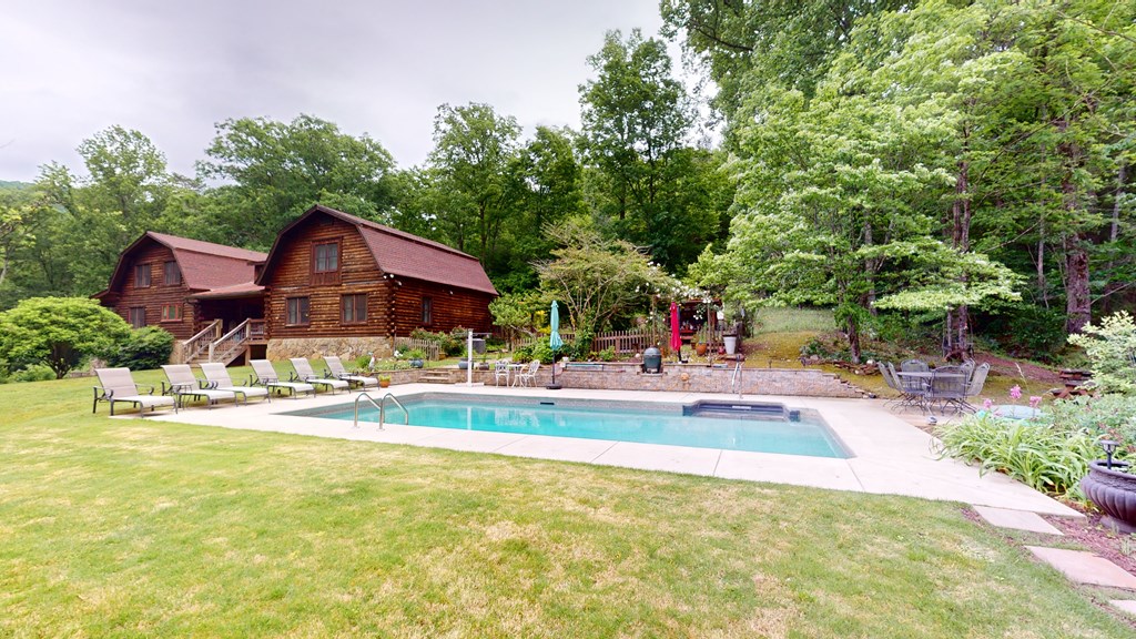 2151 Old Northcutt Road, Ellijay, Georgia, 30536, United States, 4 Bedrooms Bedrooms, ,2 BathroomsBathrooms,Residential,For Sale,2151 Old Northcutt Road,1538841