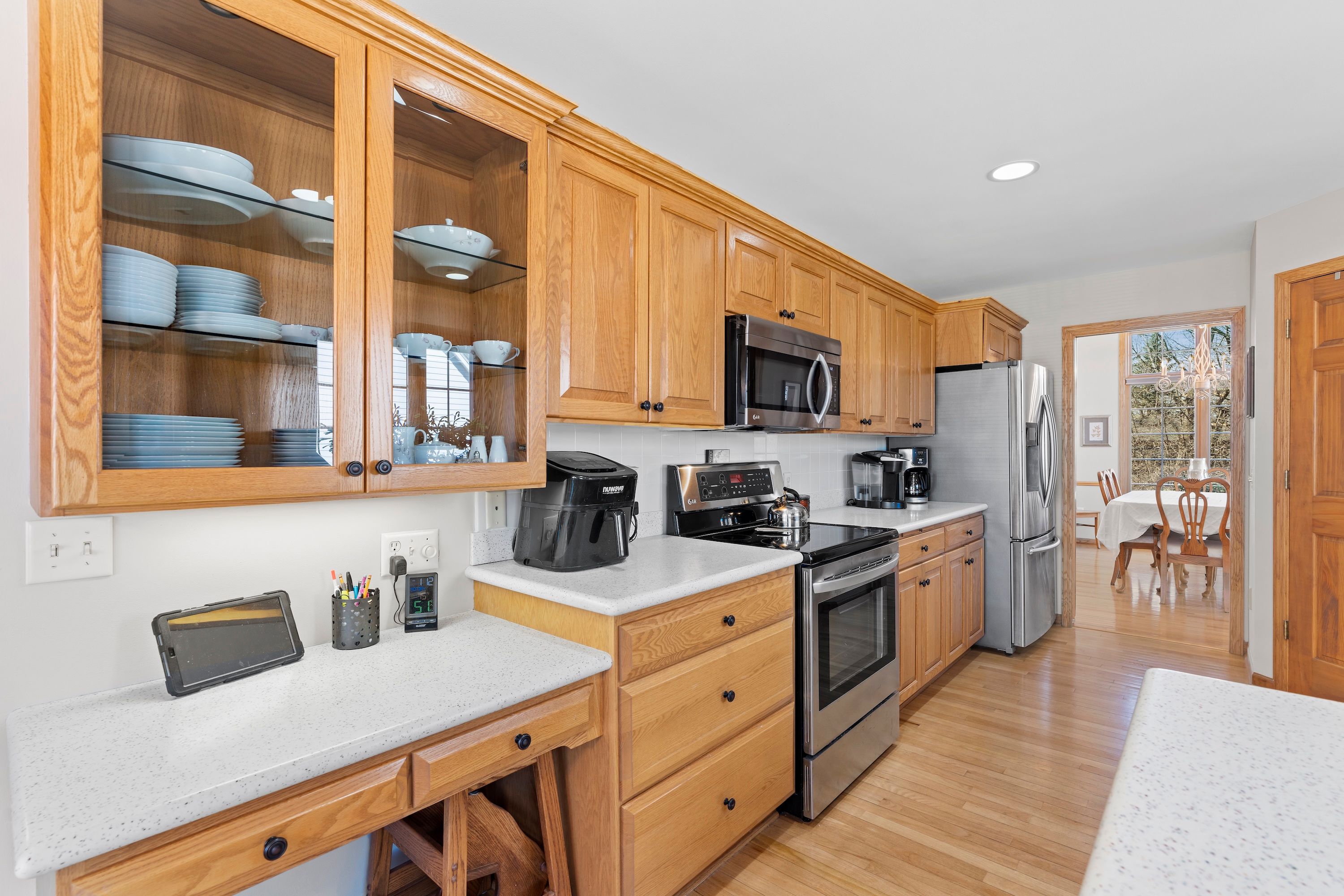  Spacious Side-by-Side Condo in Brookfield - 物件實景