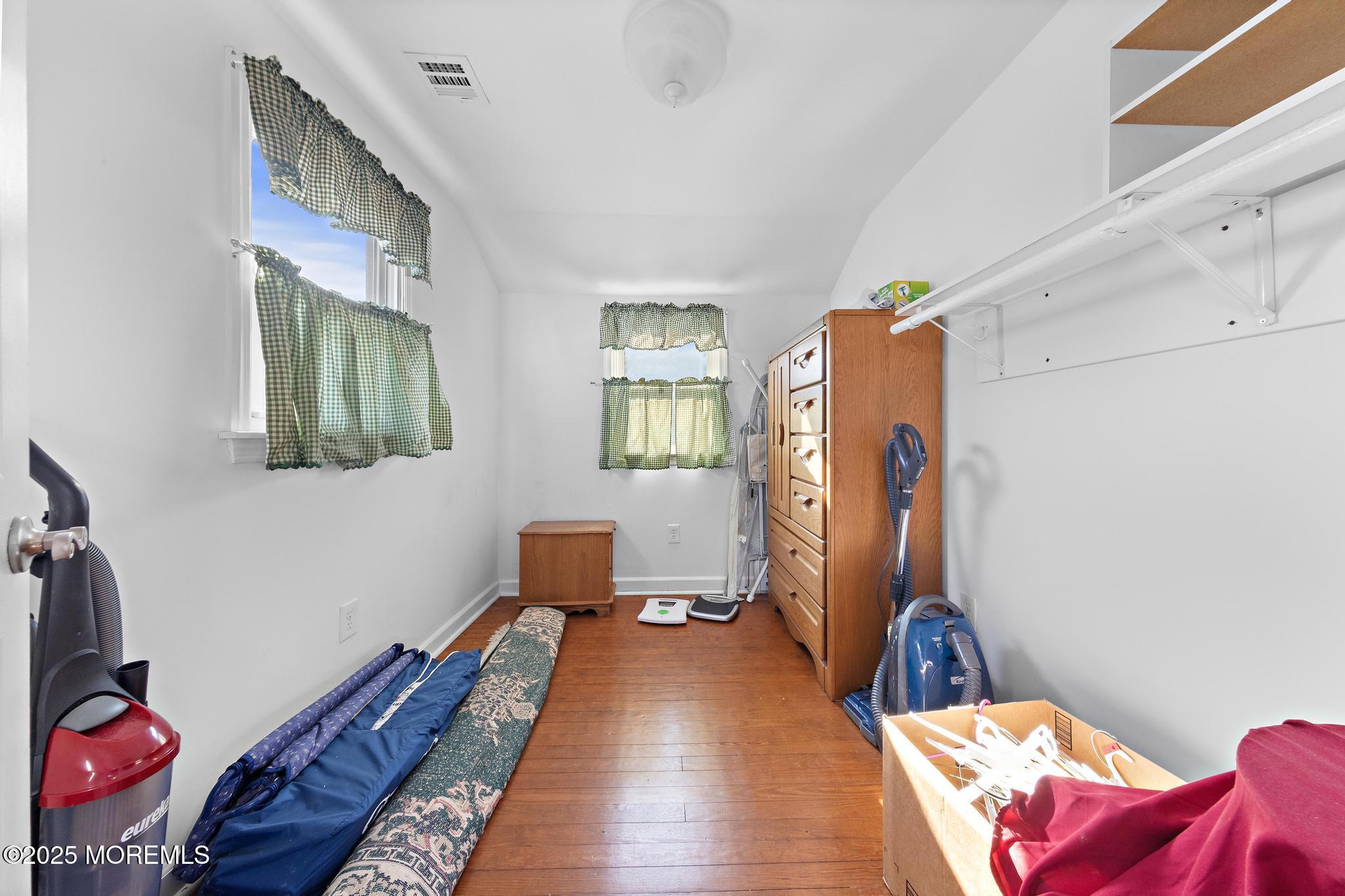 Long Beach Twp, New Jersey, 08008, United States, 5 Bedrooms Bedrooms, ,2 BathroomsBathrooms,Residential,For Sale,1831904