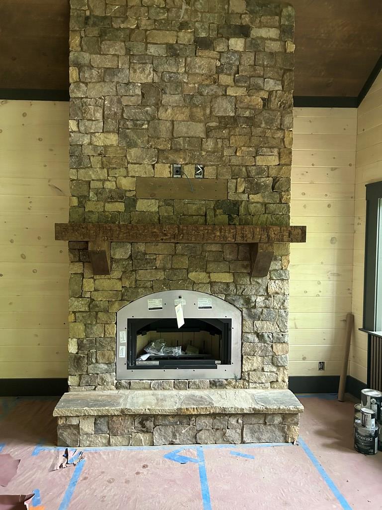 Mineral Bluff, Georgia, 30559, United States, 4 Bedrooms Bedrooms, ,5 BathroomsBathrooms,Residential,For Sale,1858917