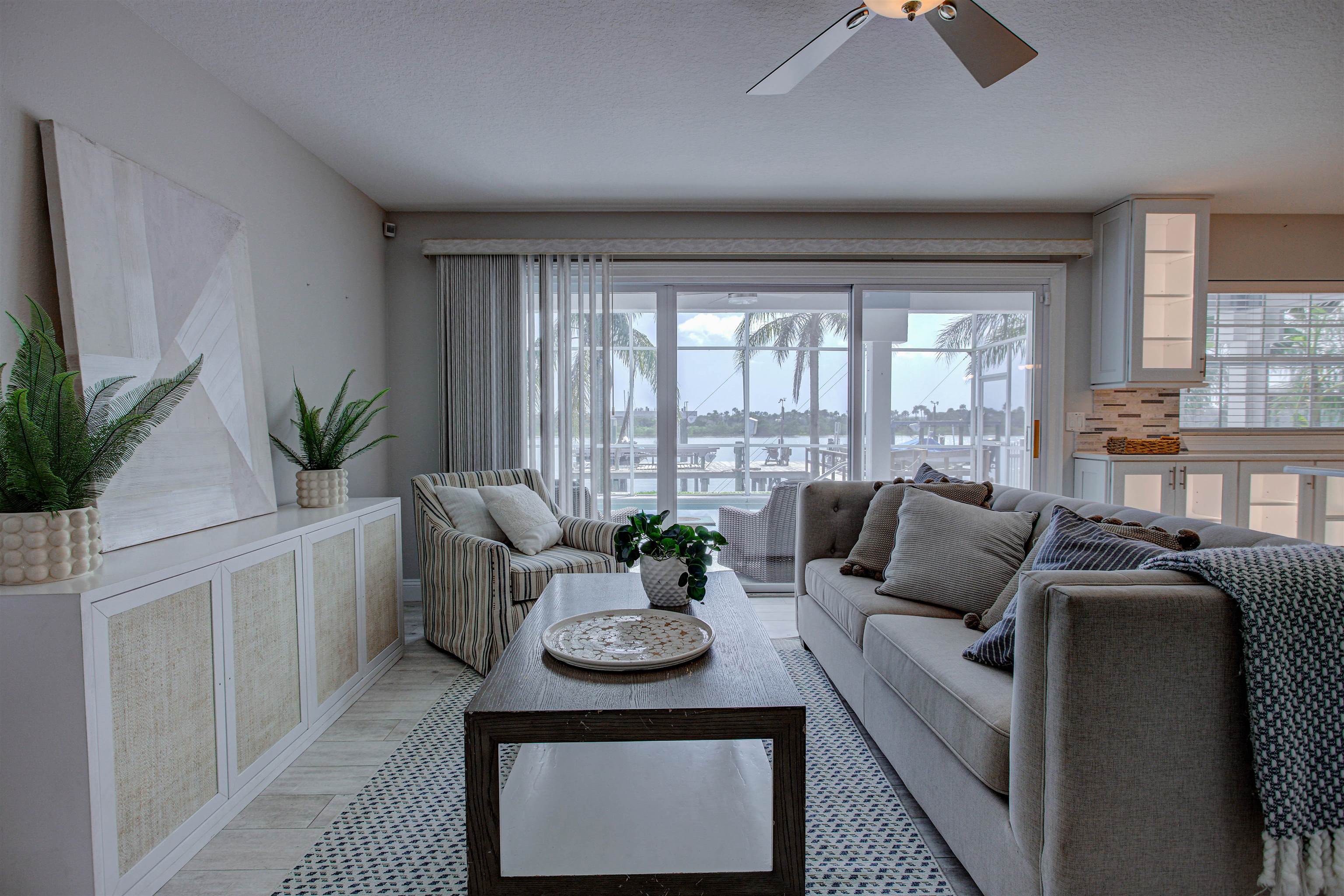 St Augustine, Florida, 32080, United States, 3 Bedrooms Bedrooms, ,3 BathroomsBathrooms,Residential,For Sale,1989501