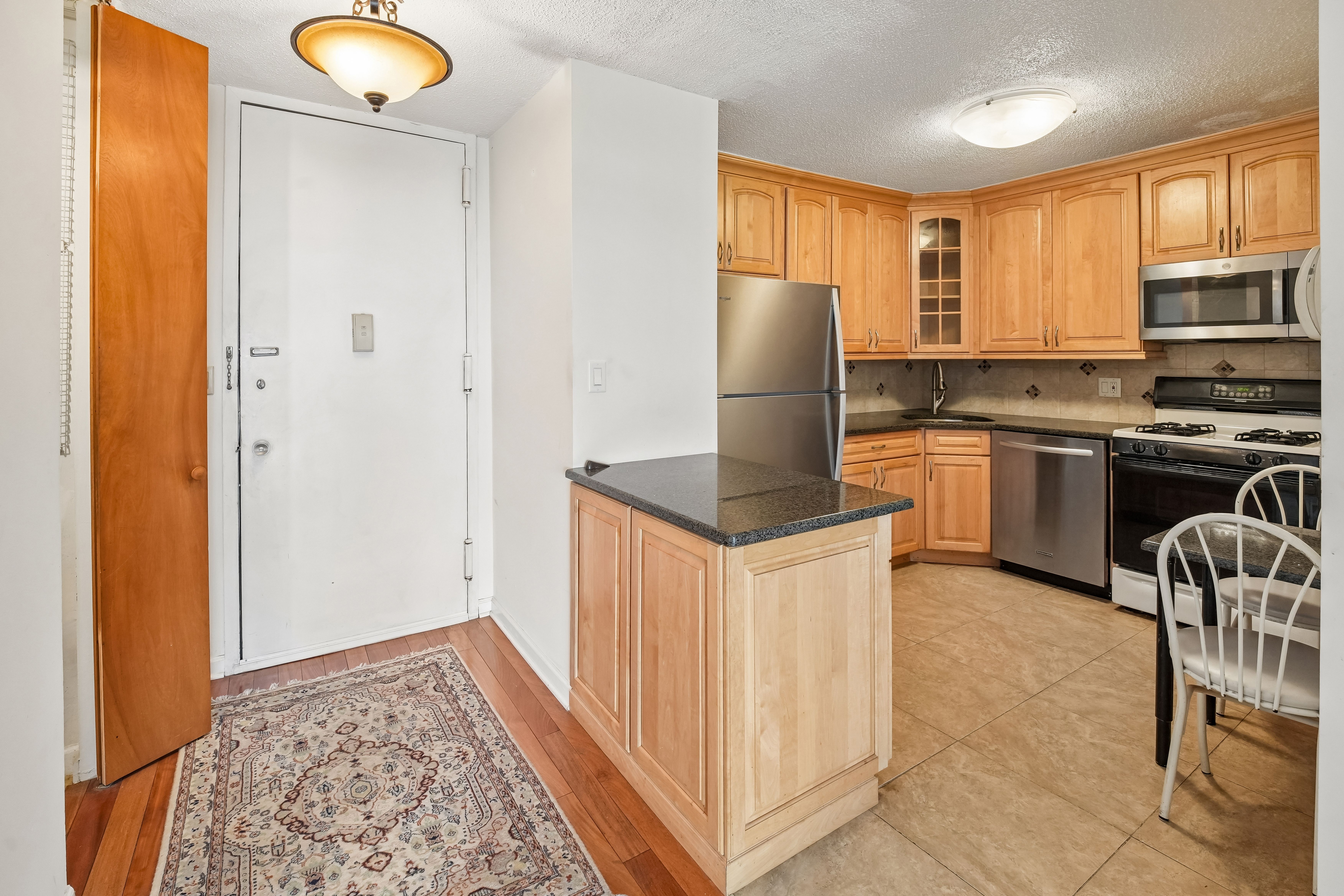  555 North Avenue , Fort Lee, NJ 07024 - 物件實景