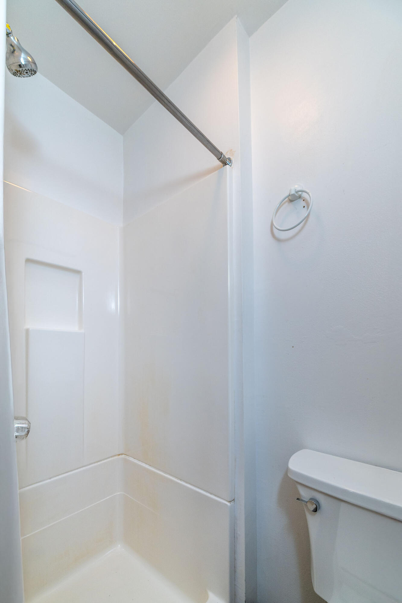 Mitchell, Oregon, 97750, United States, 3 Bedrooms Bedrooms, ,2 BathroomsBathrooms,Residential,For Sale,1965527