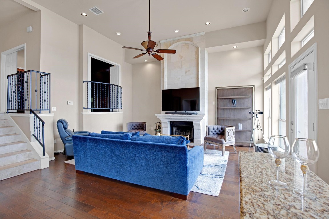 Austin, Texas, 78734, United States, 4 Bedrooms Bedrooms, ,4 BathroomsBathrooms,Residential,For Sale,1848540