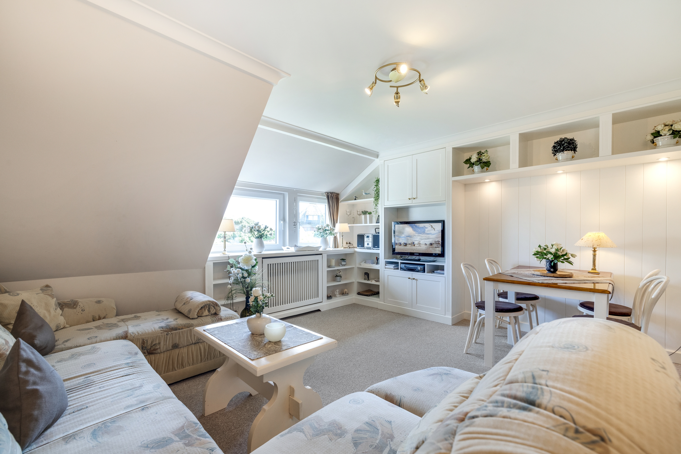  Kleines Inselrefugium unter Reet – charmante Dachgeschosswohnung in begehrter... - 物件實景
