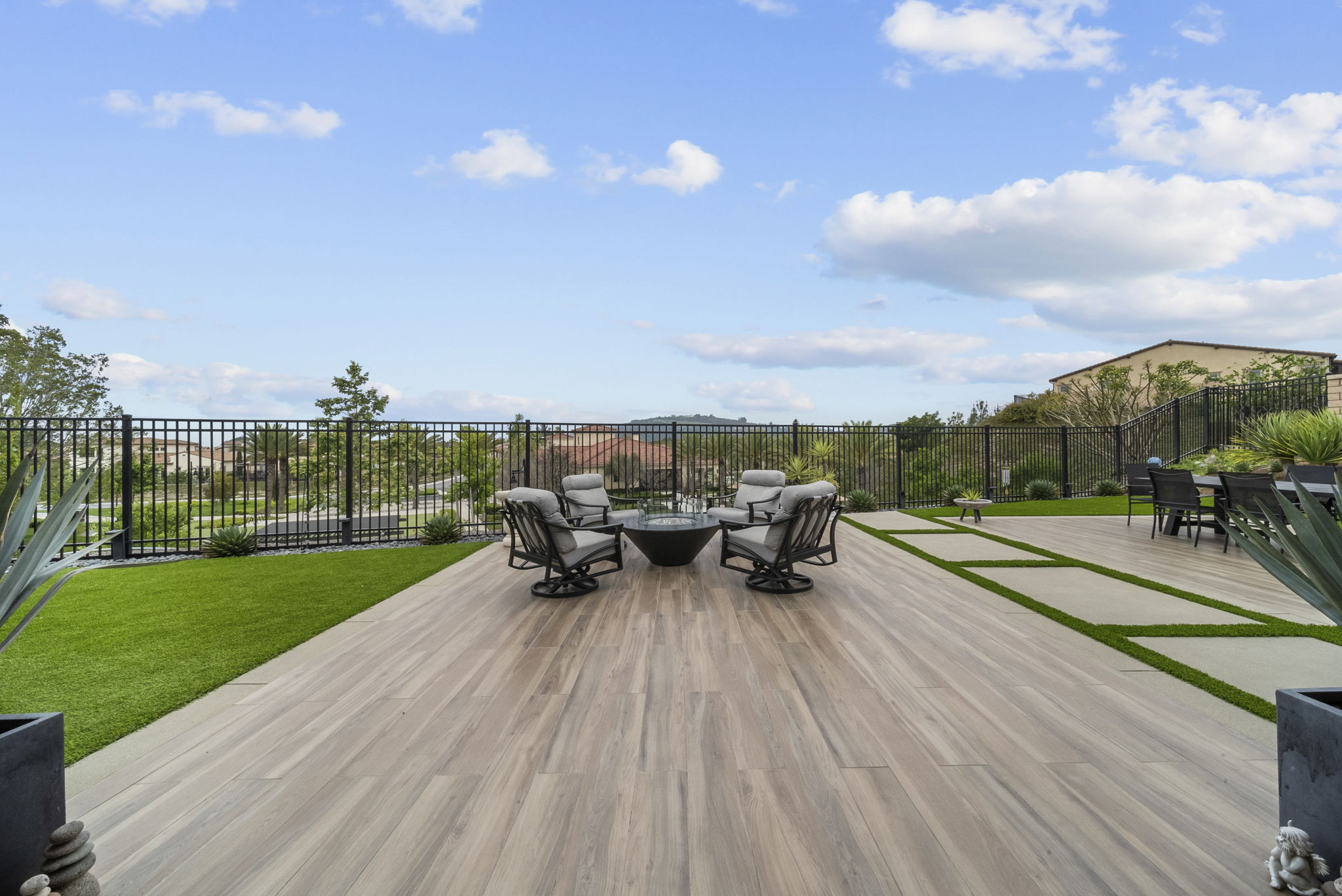  2501 Presley Ct - 物件實景