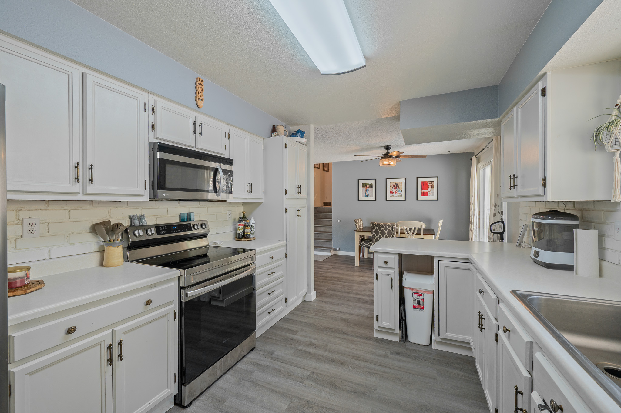 Clancy, Montana, 59634, United States, 4 Bedrooms Bedrooms, ,3 BathroomsBathrooms,Residential,For Sale,1914353