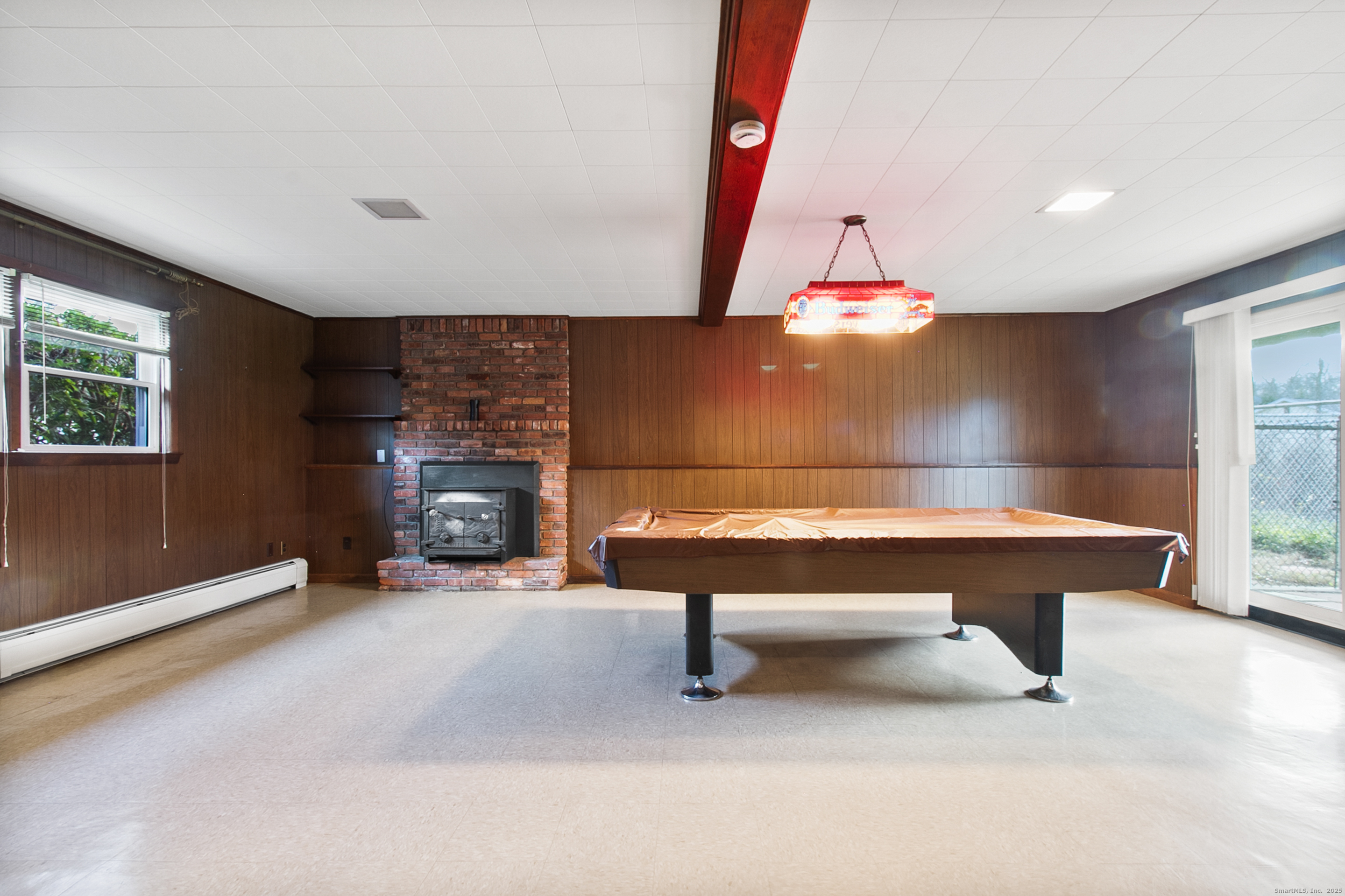 New Fairfield, Connecticut, 06812, United States, 3 Bedrooms Bedrooms, ,3 BathroomsBathrooms,Residential,For Sale,1997532