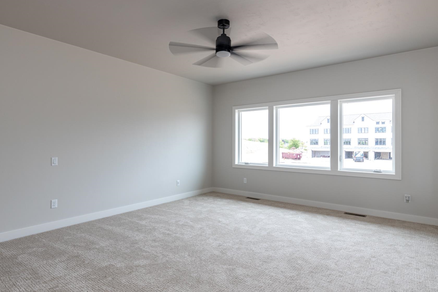 Kimberly, Wisconsin, 54136, United States, 4 Bedrooms Bedrooms, ,3 BathroomsBathrooms,Residential,For Sale,1851194