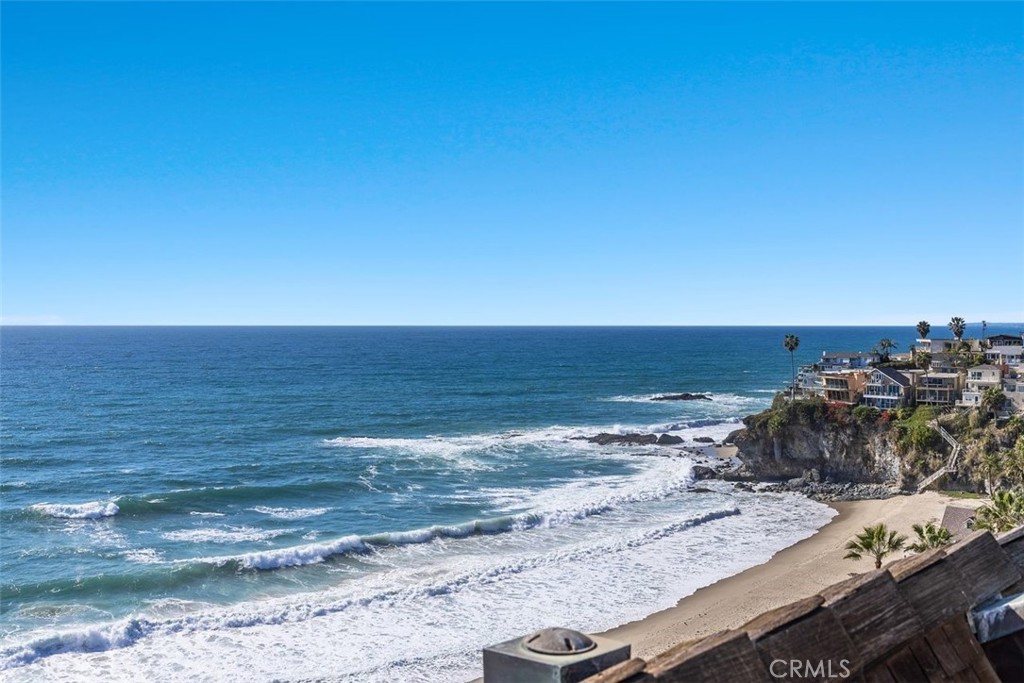 Laguna Beach, California, 92651, United States, 6 Bedrooms Bedrooms, ,7 BathroomsBathrooms,Residential,For Sale,1723948