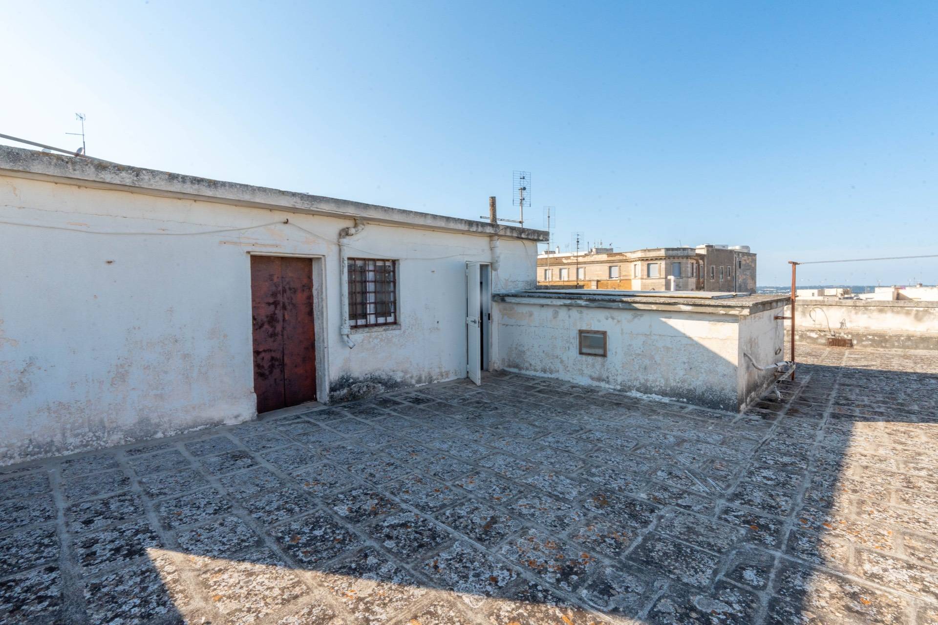 Piazza XX Settembre, Martina Franca, Taranto, 74015, IT, 8 Bedrooms Bedrooms, ,4 BathroomsBathrooms,Residential,For Sale,Piazza XX Settembre,1657102