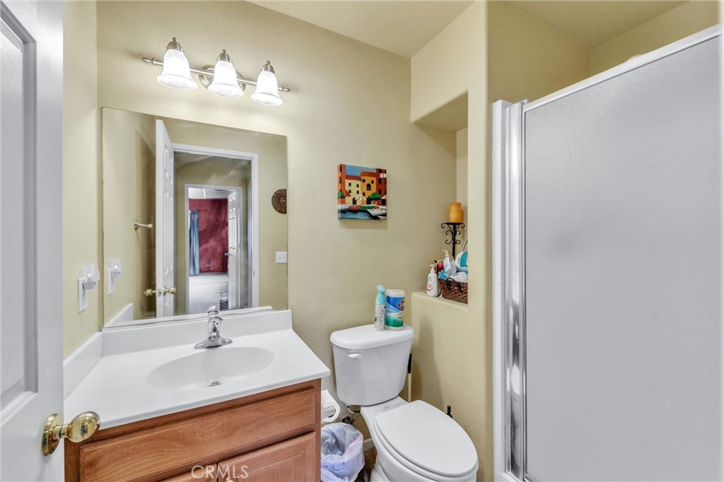Hemet, California, 92545, United States, 6 Bedrooms Bedrooms, ,3 BathroomsBathrooms,Residential,For Sale,2040744