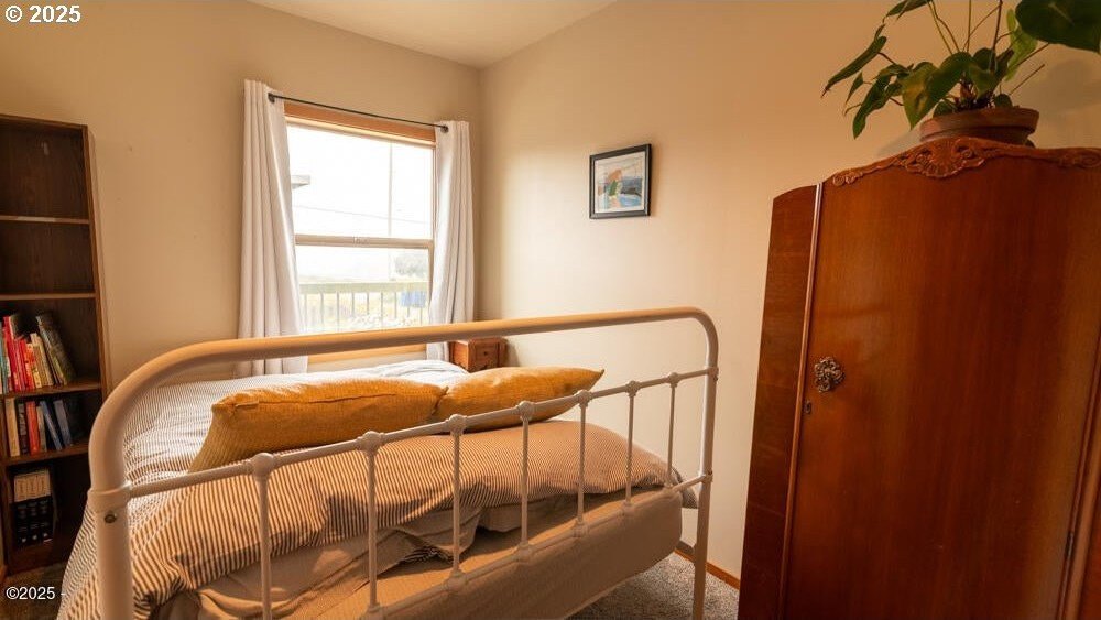 Depoe Bay, Oregon, 97341, United States, 3 Bedrooms Bedrooms, ,4 BathroomsBathrooms,Residential,For Sale,1939228