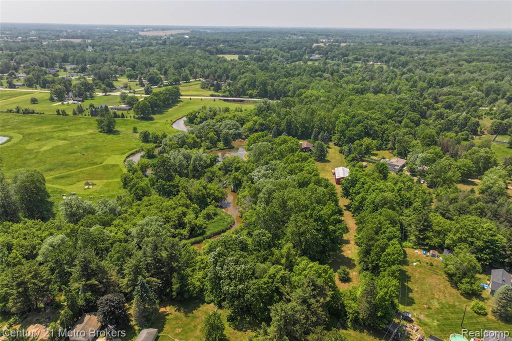 Lapeer, Michigan, 48446, United States, 4 Bedrooms Bedrooms, ,3 BathroomsBathrooms,Residential,For Sale,1982029