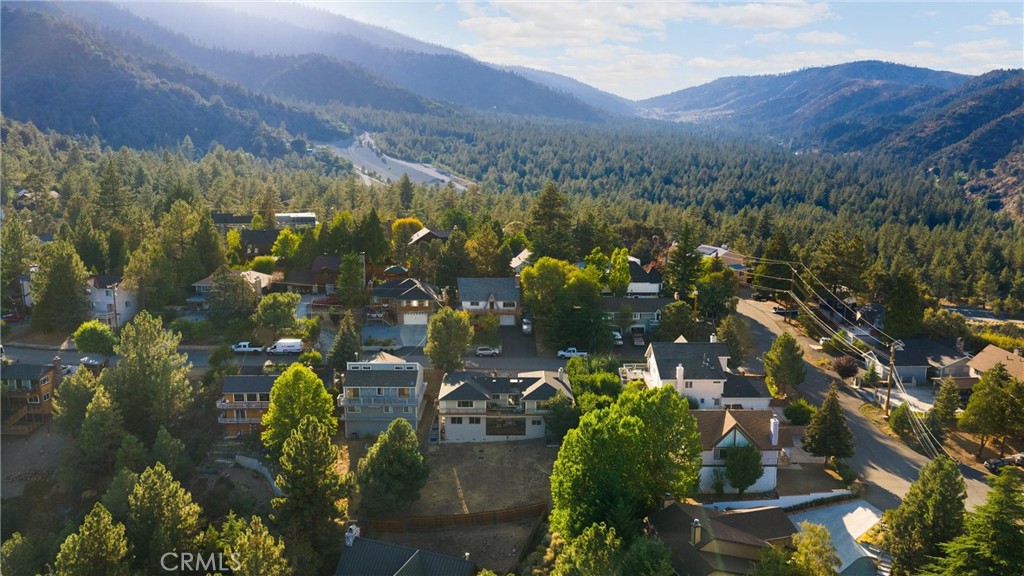 Wrightwood, California, 92397, United States, 5 Bedrooms Bedrooms, ,3 BathroomsBathrooms,Residential,For Sale,1975800