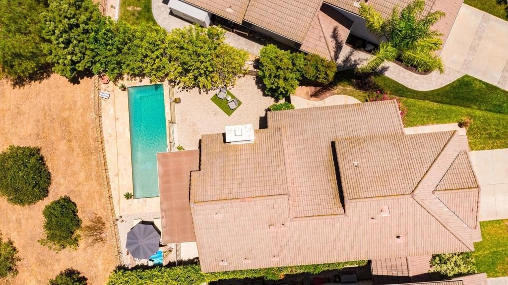 Simi Valley, California, 93065, United States, 3 Bedrooms Bedrooms, ,3 BathroomsBathrooms,Residential,For Sale,1883421
