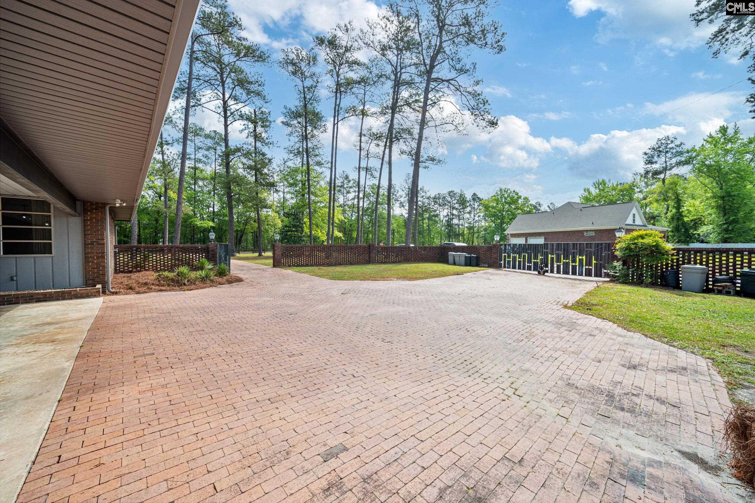 West Columbia, South Carolina, 29170, United States, 4 Bedrooms Bedrooms, ,5 BathroomsBathrooms,Residential,For Sale,1915233