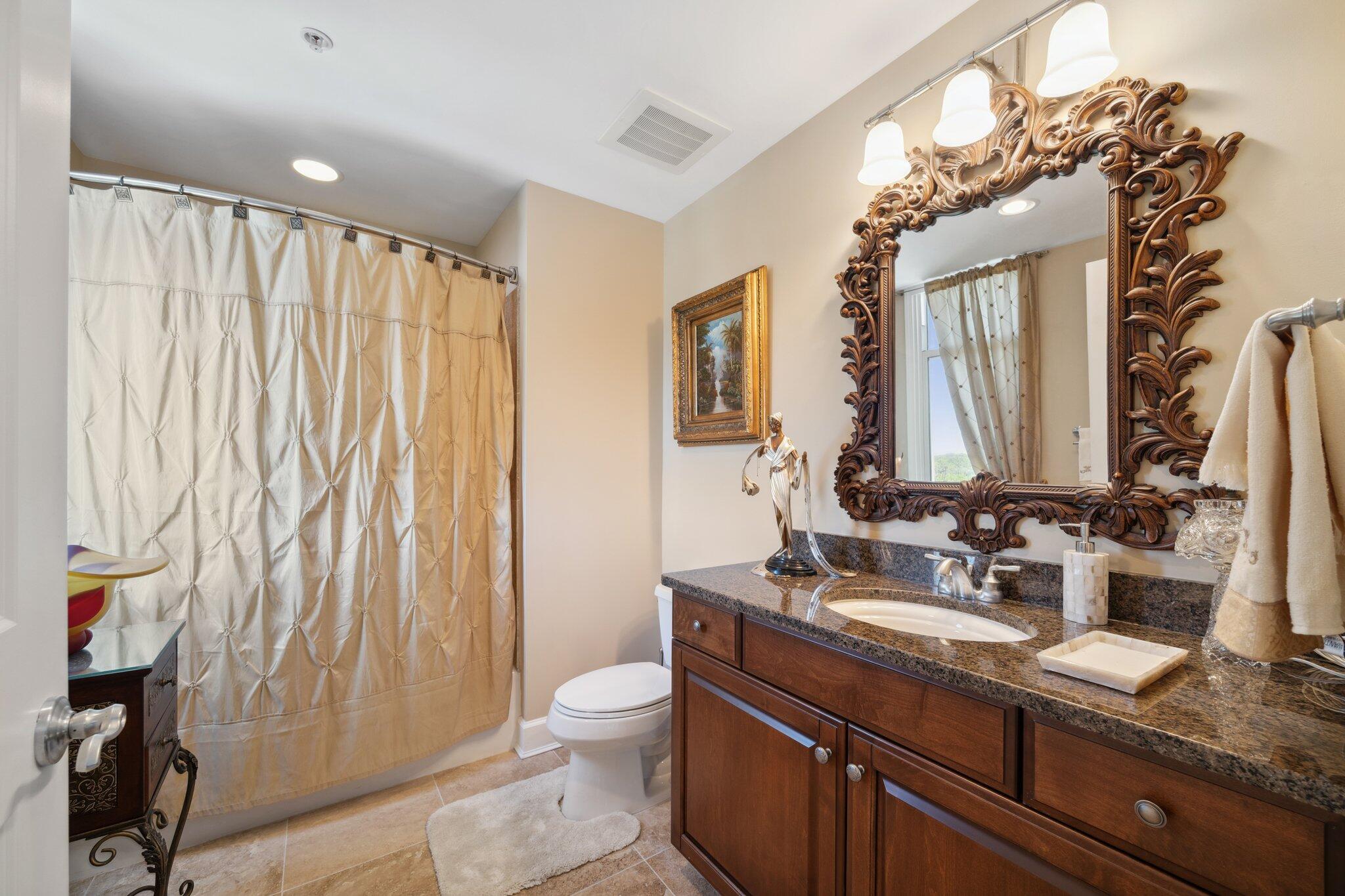 Destin, Florida, 32541, United States, 3 Bedrooms Bedrooms, ,4 BathroomsBathrooms,Residential,For Sale,1837400