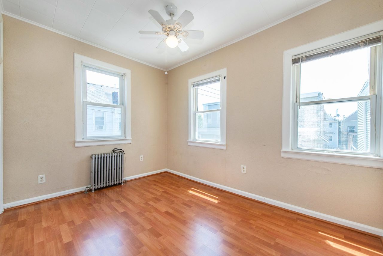 Harrison, New Jersey, 07029, United States, 2 Bedrooms Bedrooms, ,1 BathroomBathrooms,Residential,For Sale,1984057